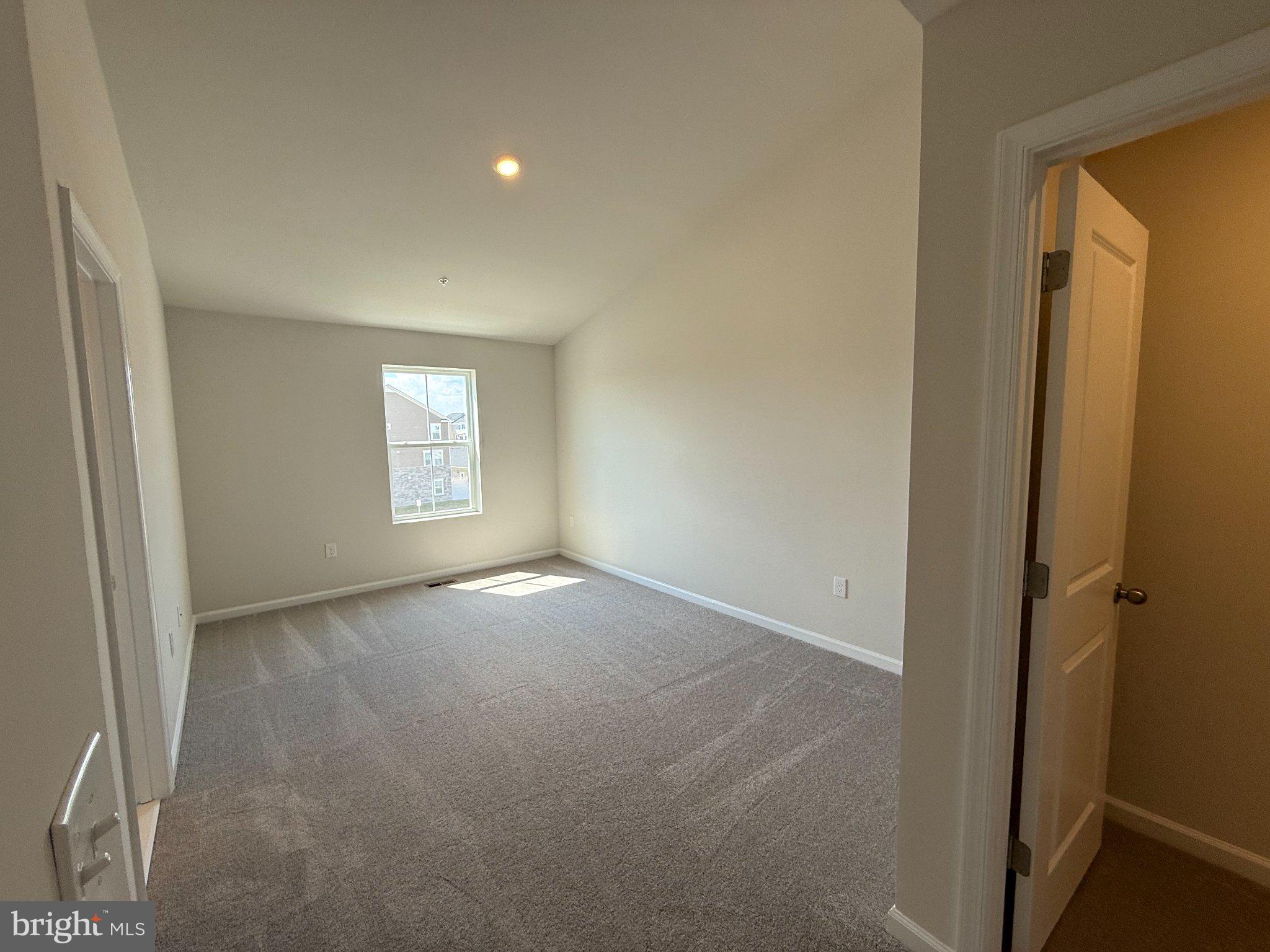 HIGHLAND ESTATES - Residential