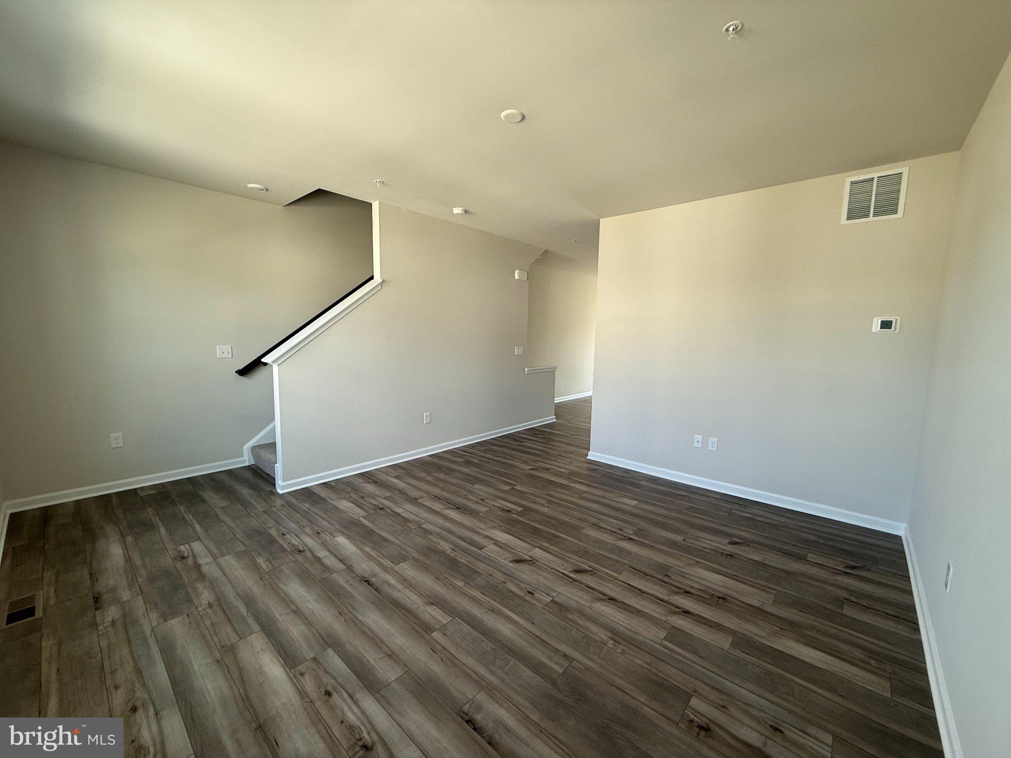 HIGHLAND ESTATES - Residential