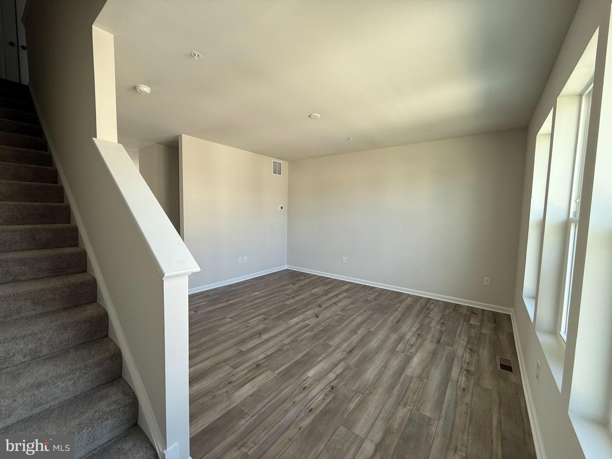 HIGHLAND ESTATES - Residential