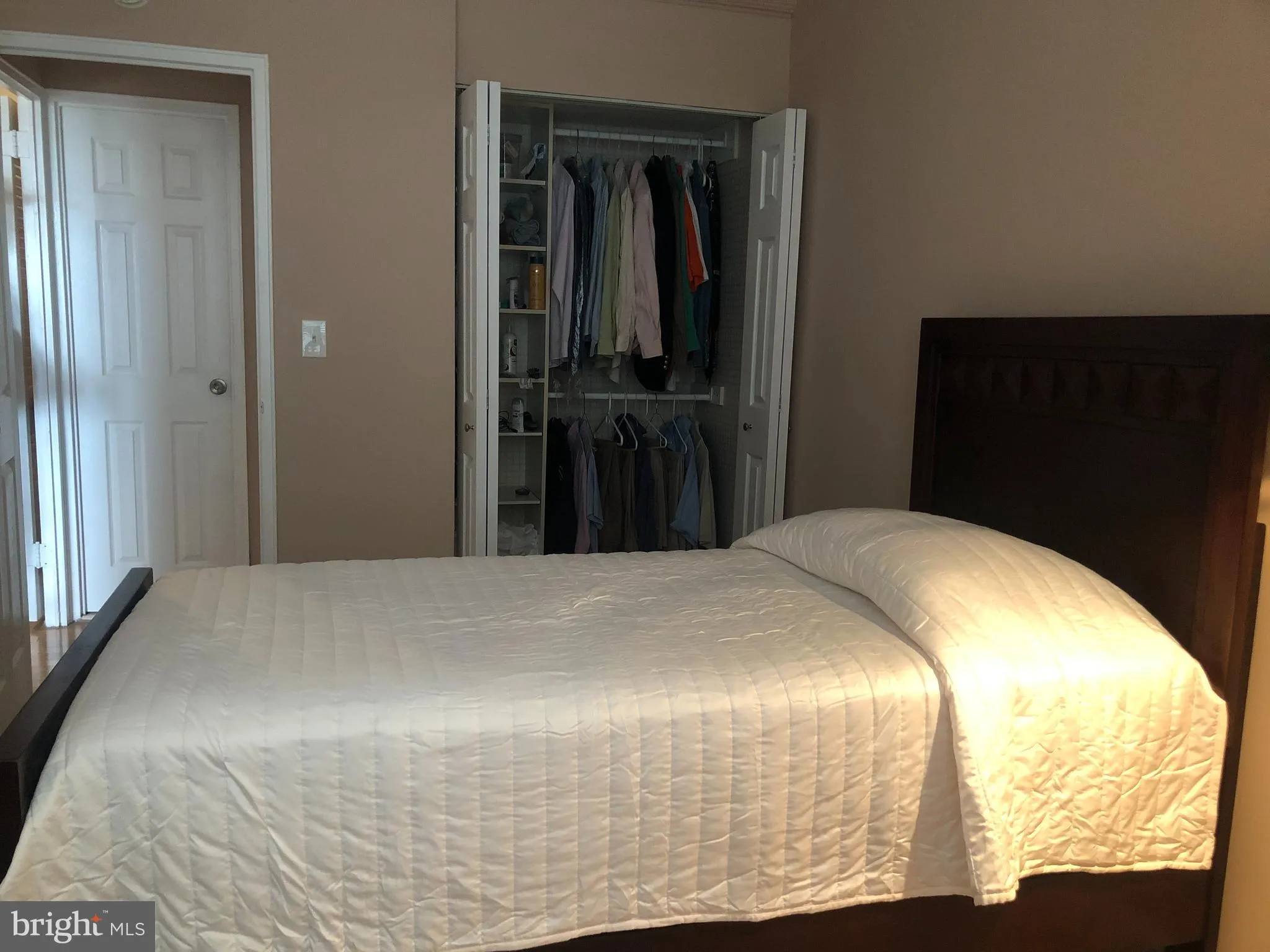 Narberth, Pennsylvania 19072, United States, 1 Bedroom Bedrooms, ,1 BathroomBathrooms,Residential,Pending,101641