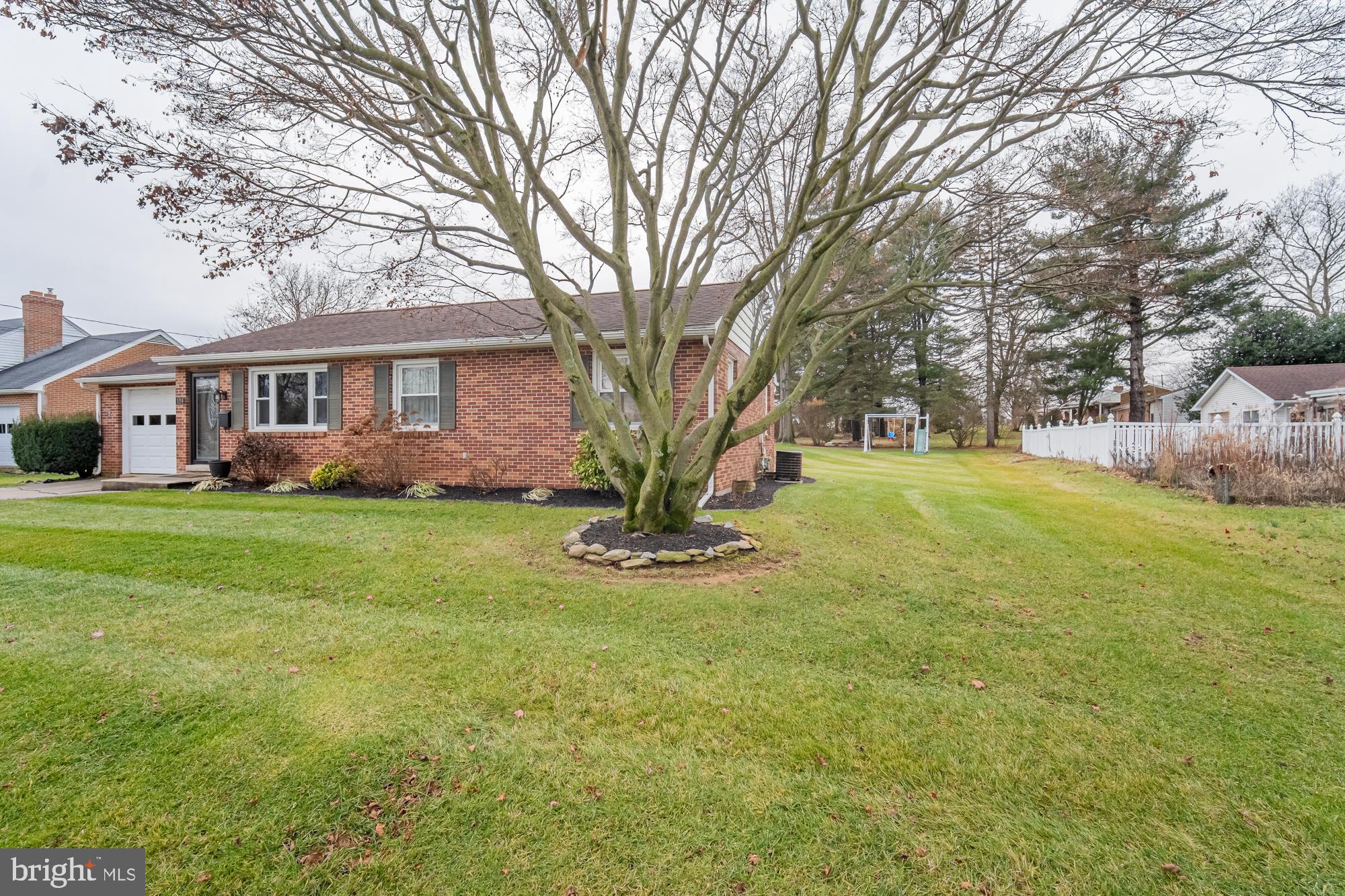 BRIGADOON - Residential