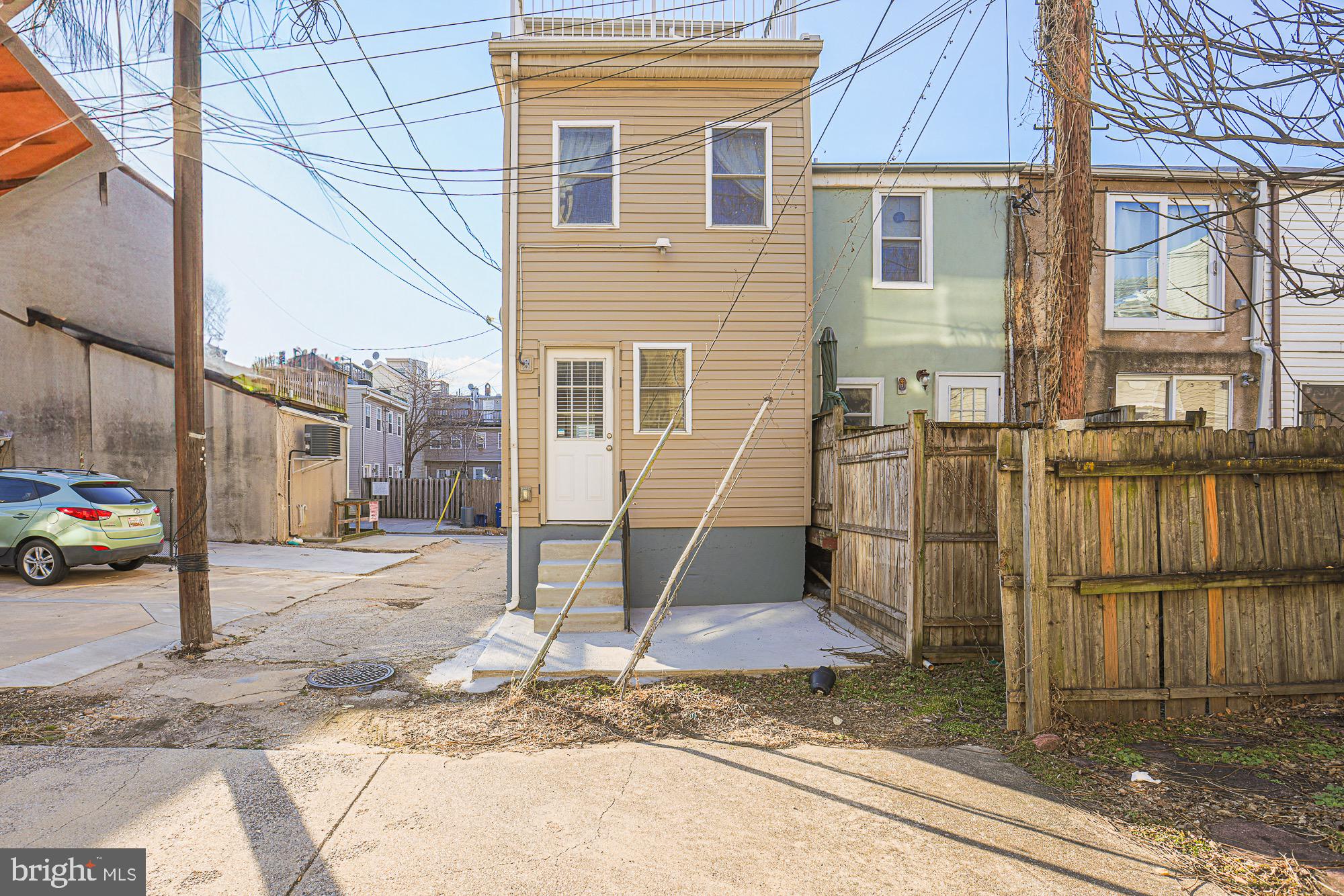 FEDERAL HILL HISTORIC DISTRICT - Residential Lease