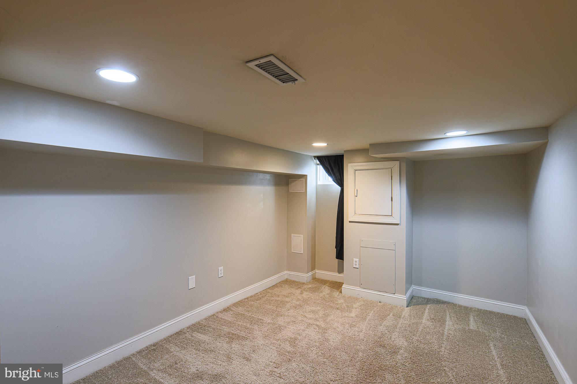 FEDERAL HILL HISTORIC DISTRICT - Residential Lease