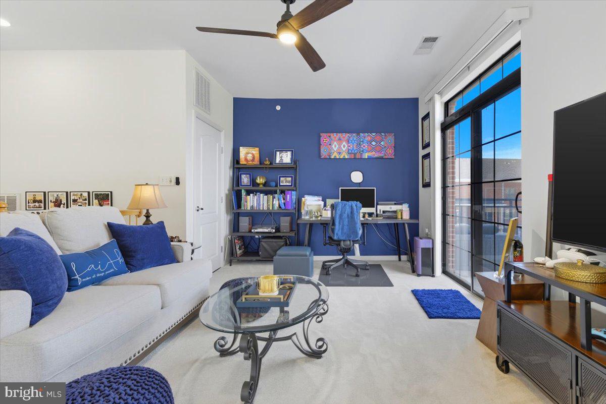 RESIDENCES OF LORTON STATION - Residential