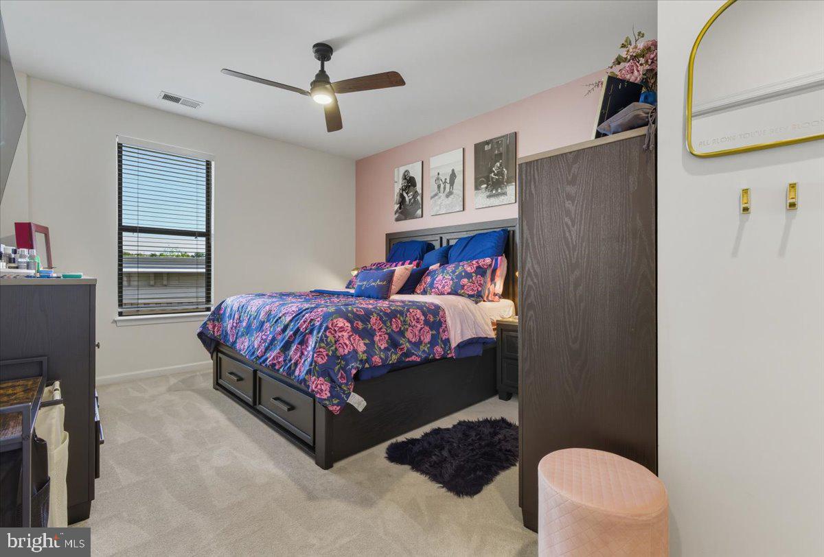 RESIDENCES OF LORTON STATION - Residential