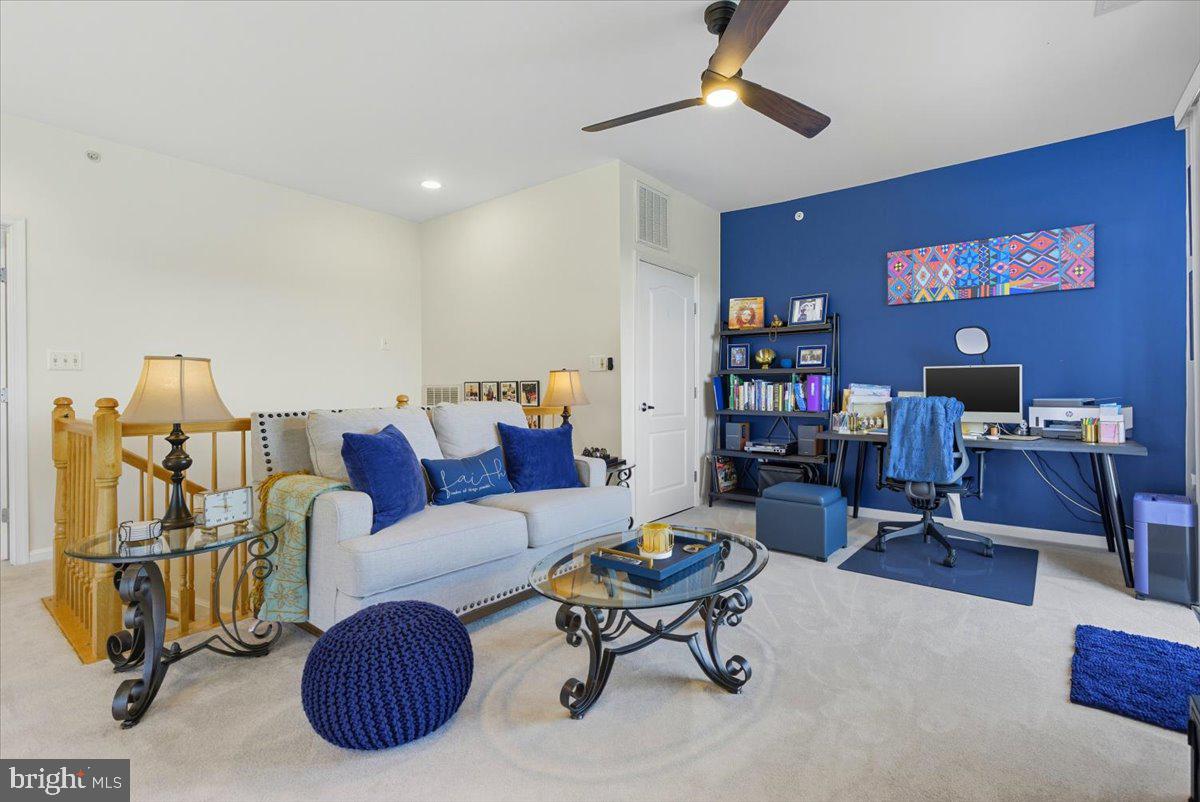 RESIDENCES OF LORTON STATION - Residential