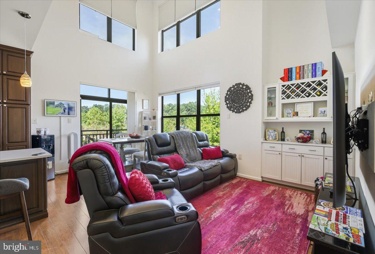 RESIDENCES OF LORTON STATION - Residential