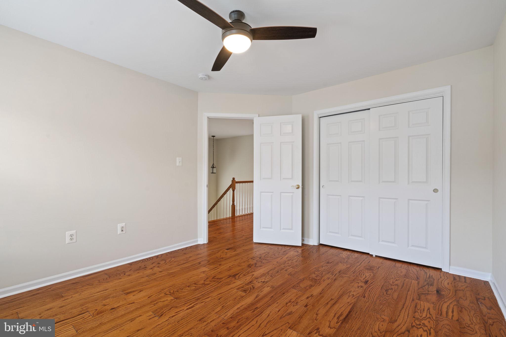 TOWNES OF MANCHESTER WOODS - Residential