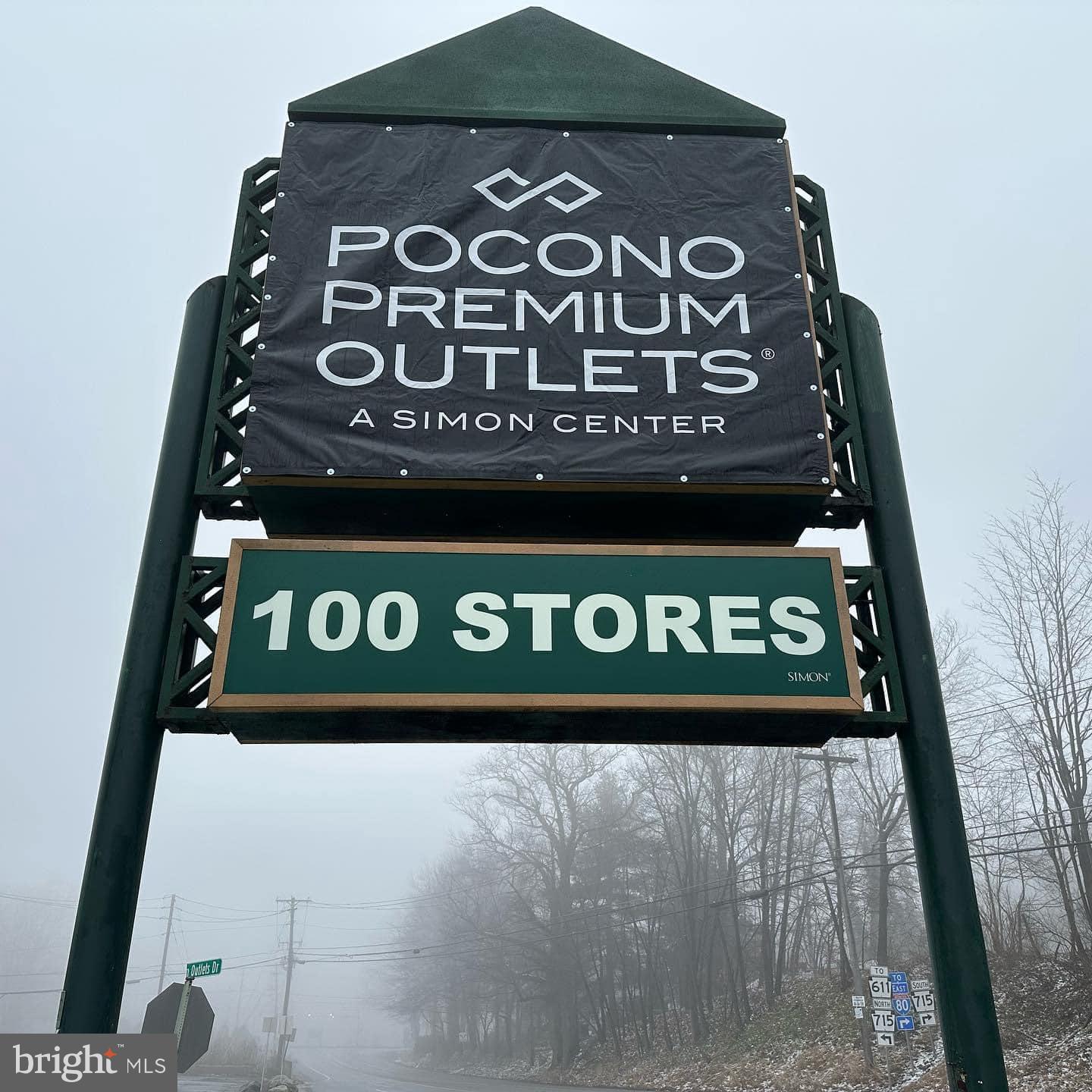 MOUNT POCAHONTAS - Land