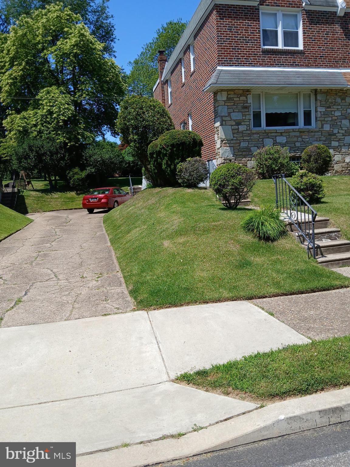 8424 LARGE STREET