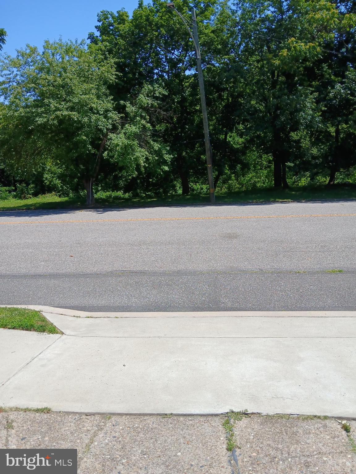 8424 LARGE STREET