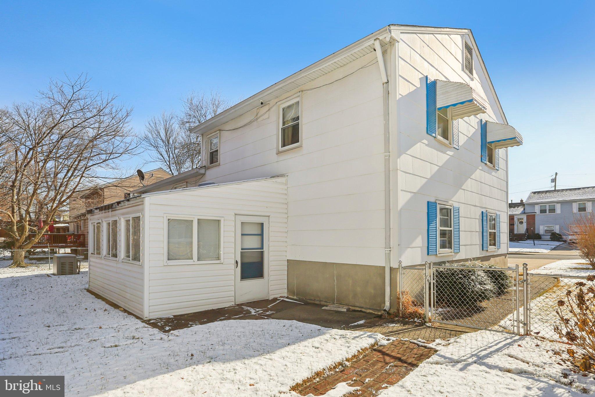 MICHAELTON MANOR - Residential