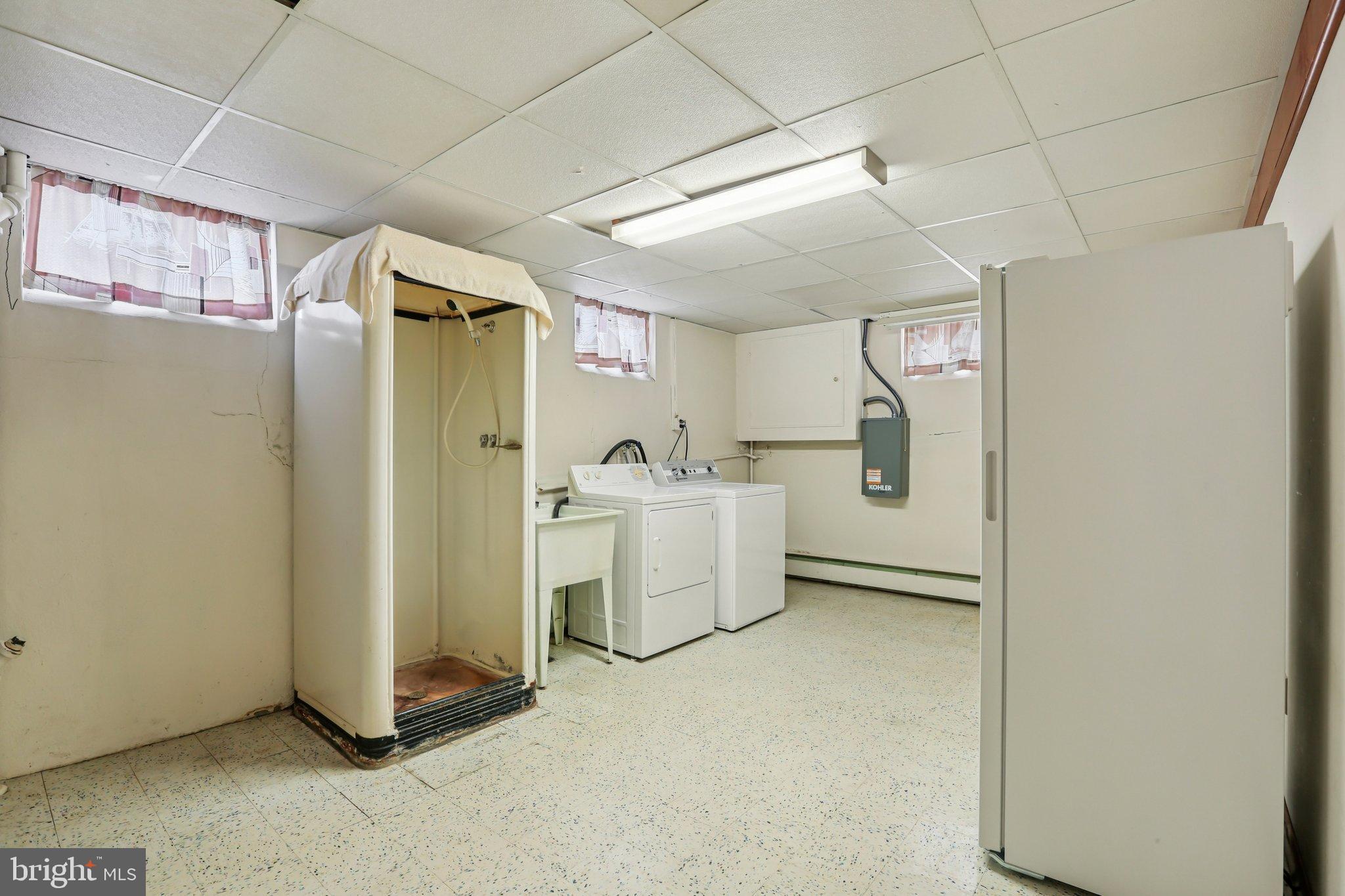 MICHAELTON MANOR - Residential