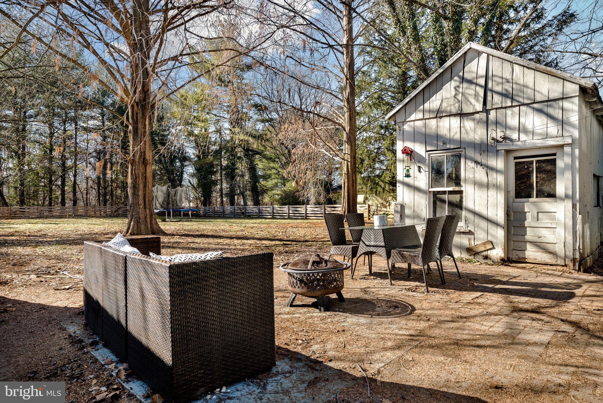 SUMMIT POINT - Residential