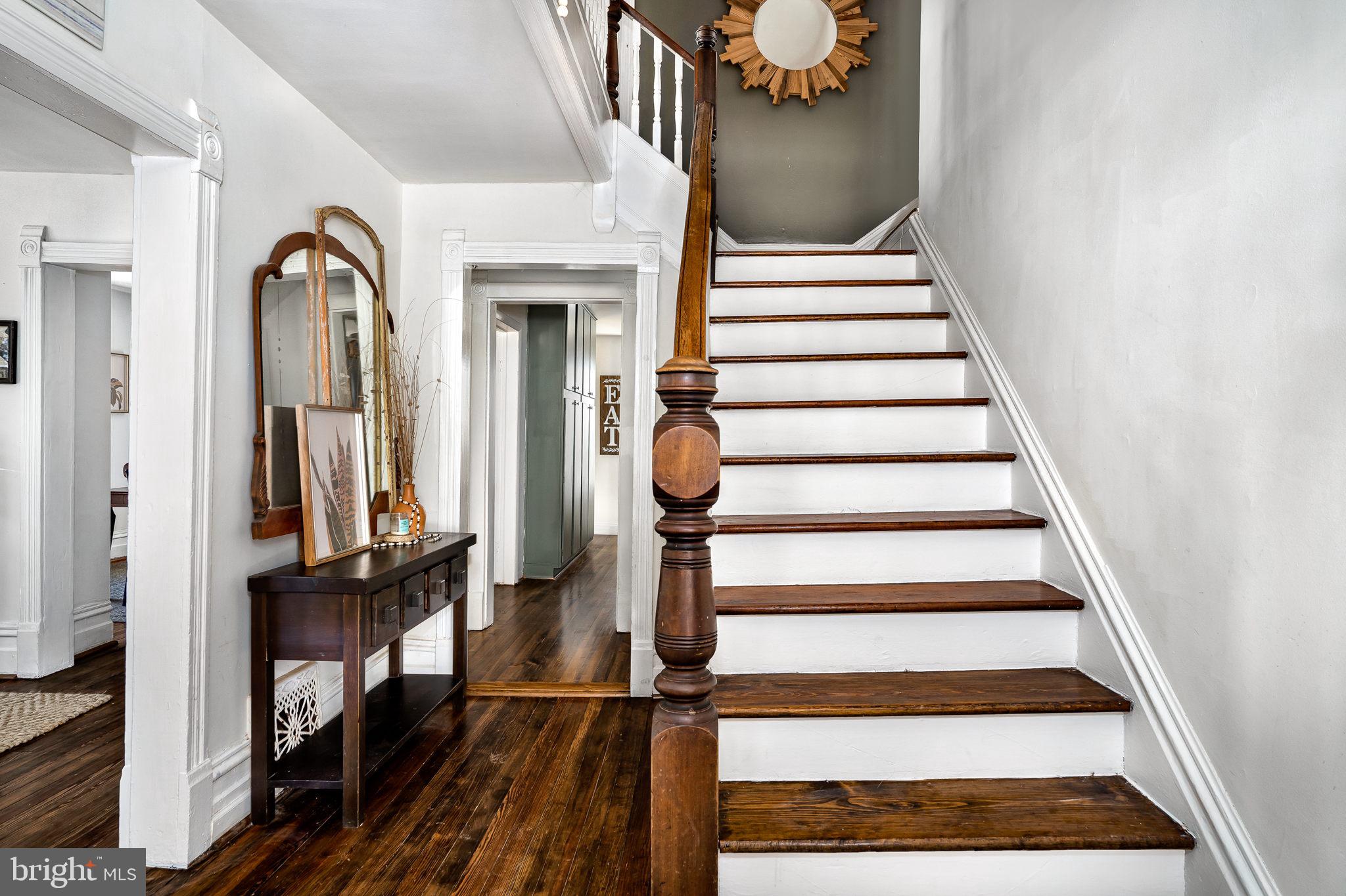 SUMMIT POINT - Residential