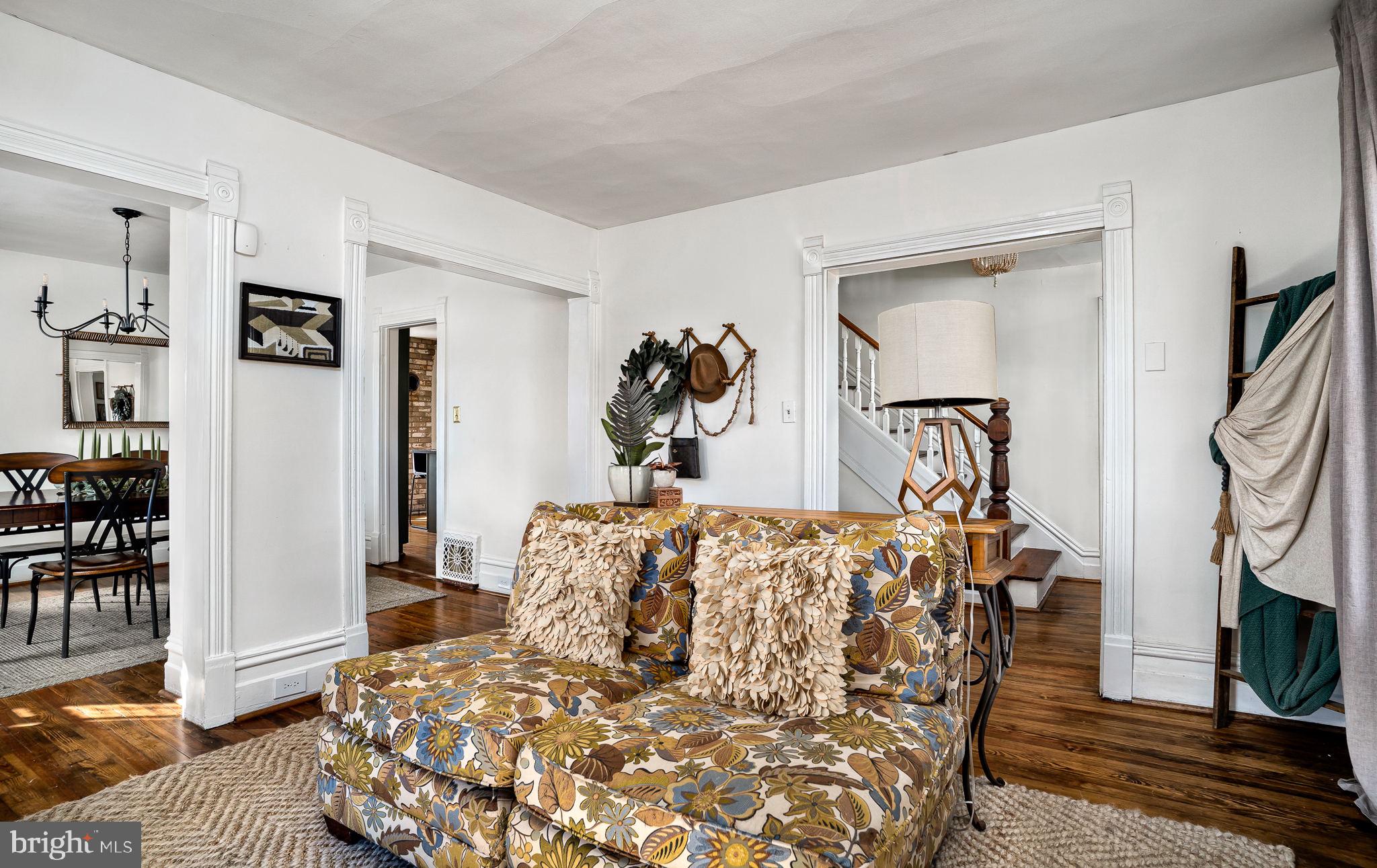 SUMMIT POINT - Residential