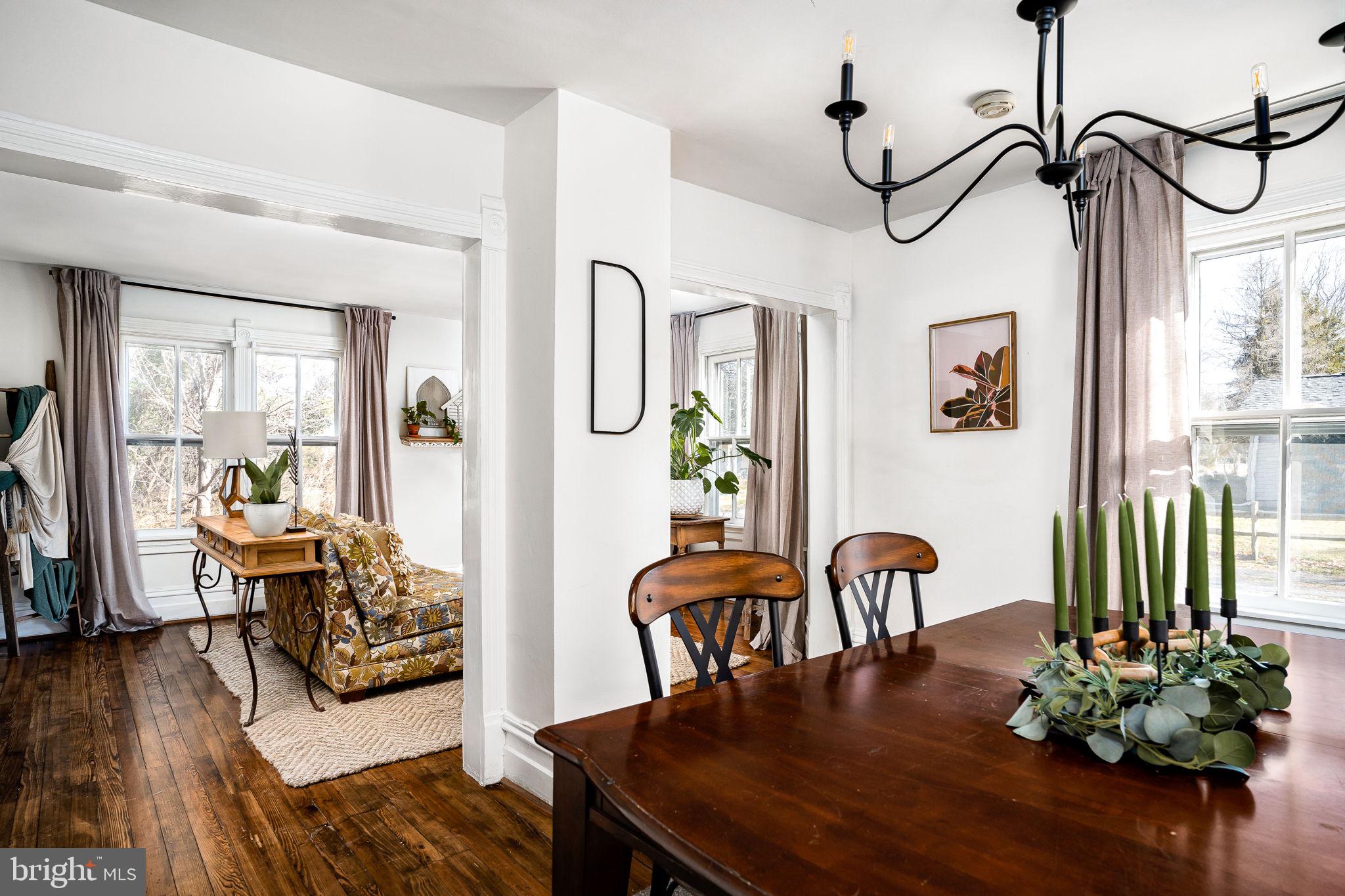 SUMMIT POINT - Residential