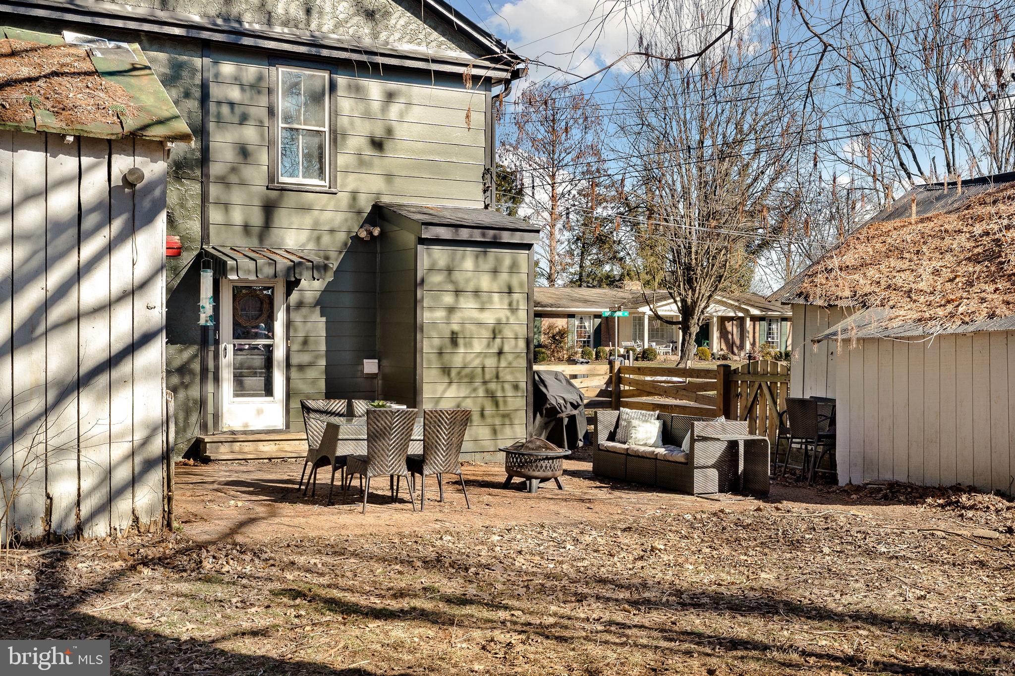 SUMMIT POINT - Residential