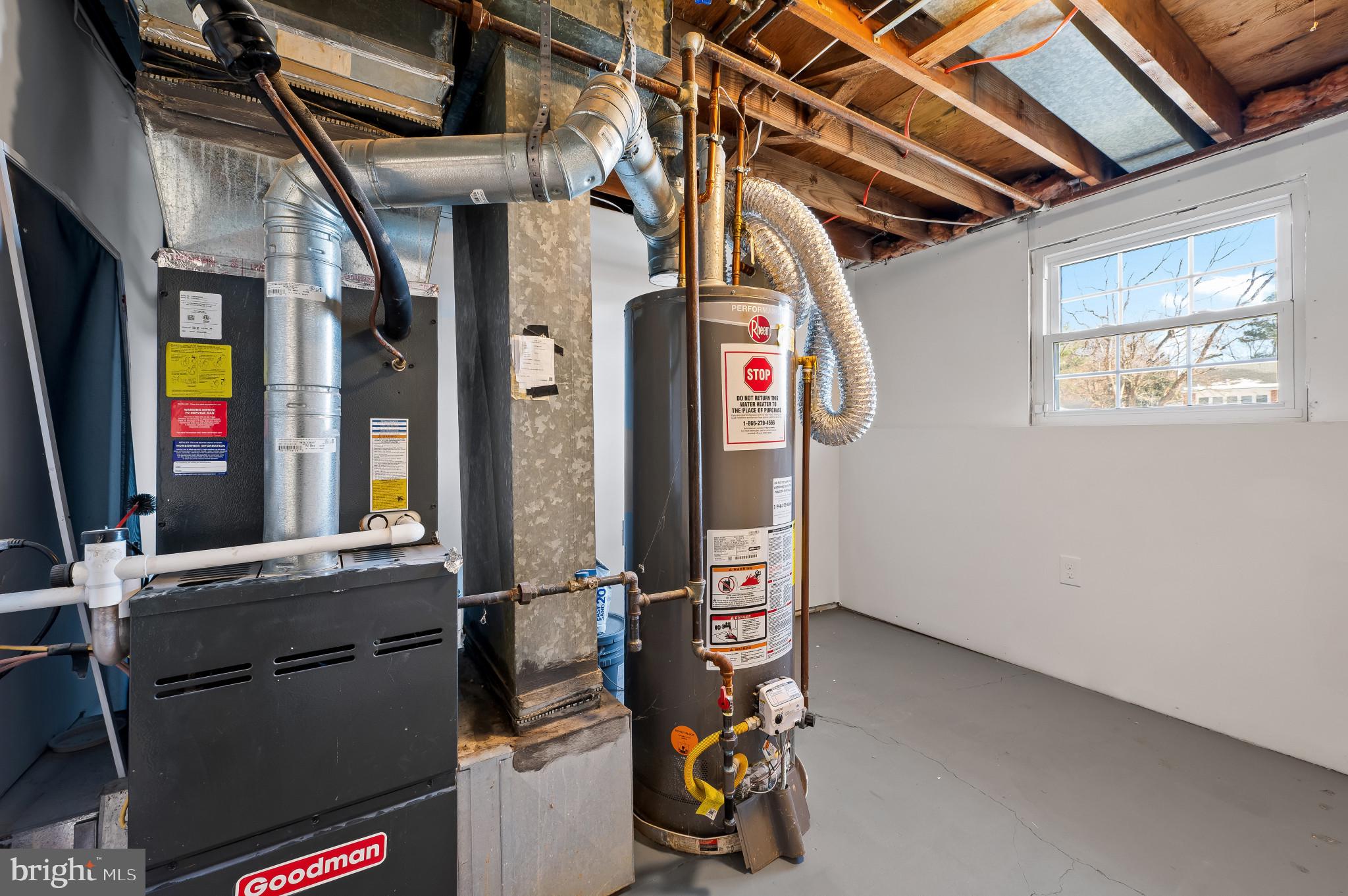 SUBURBIA - Residential