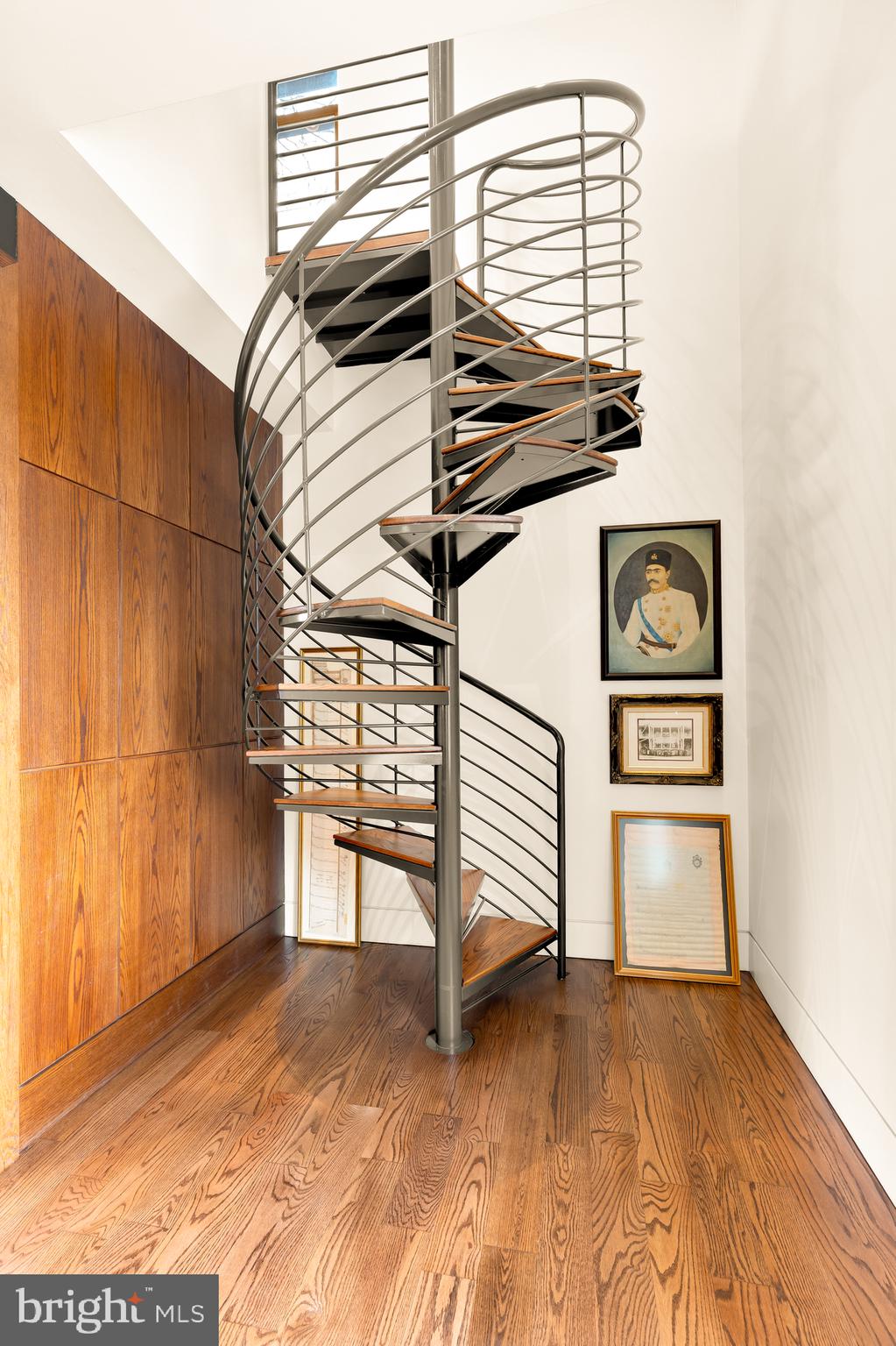 BETHESDA OUTSIDE - Residential