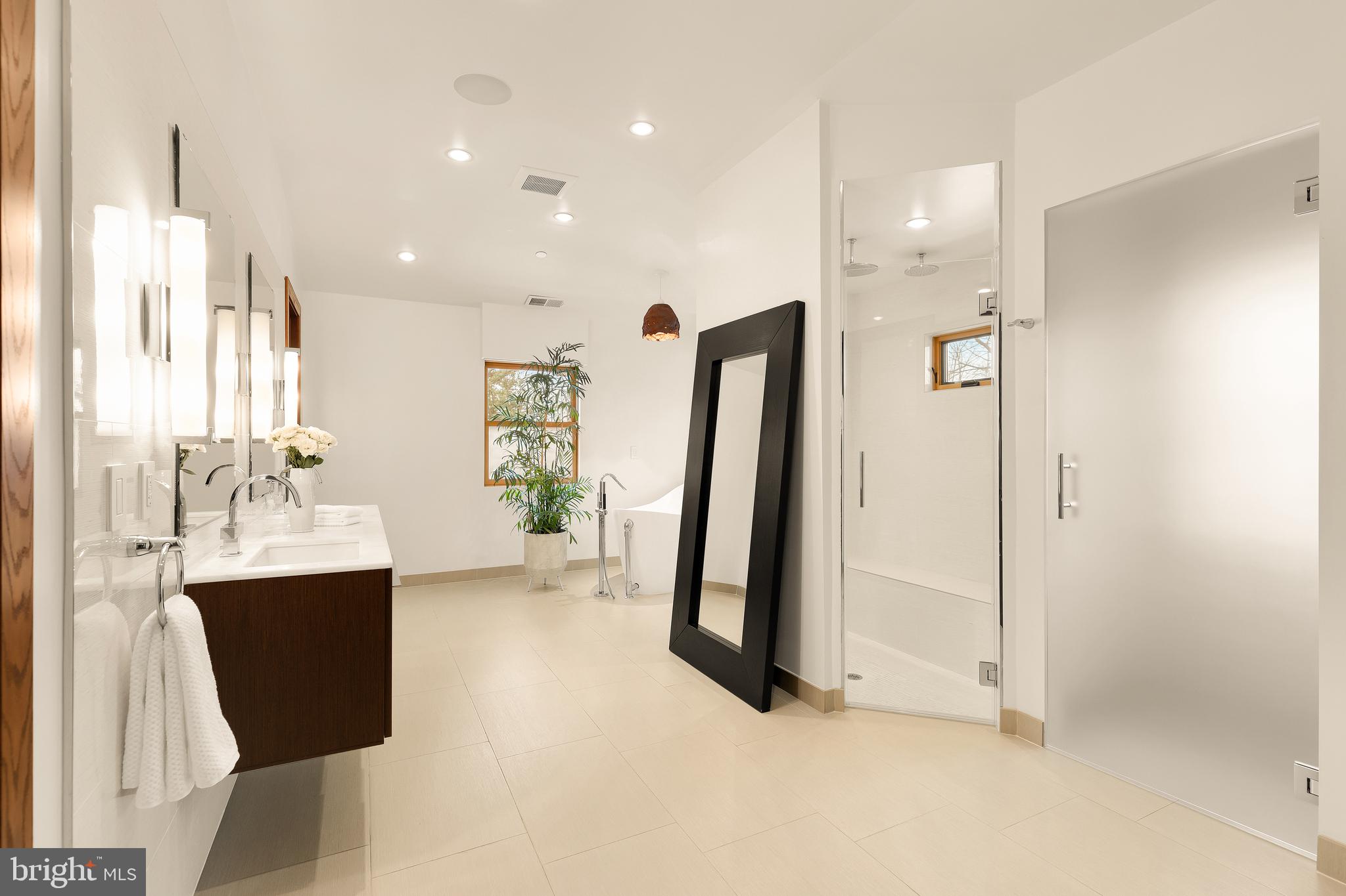 BETHESDA OUTSIDE - Residential