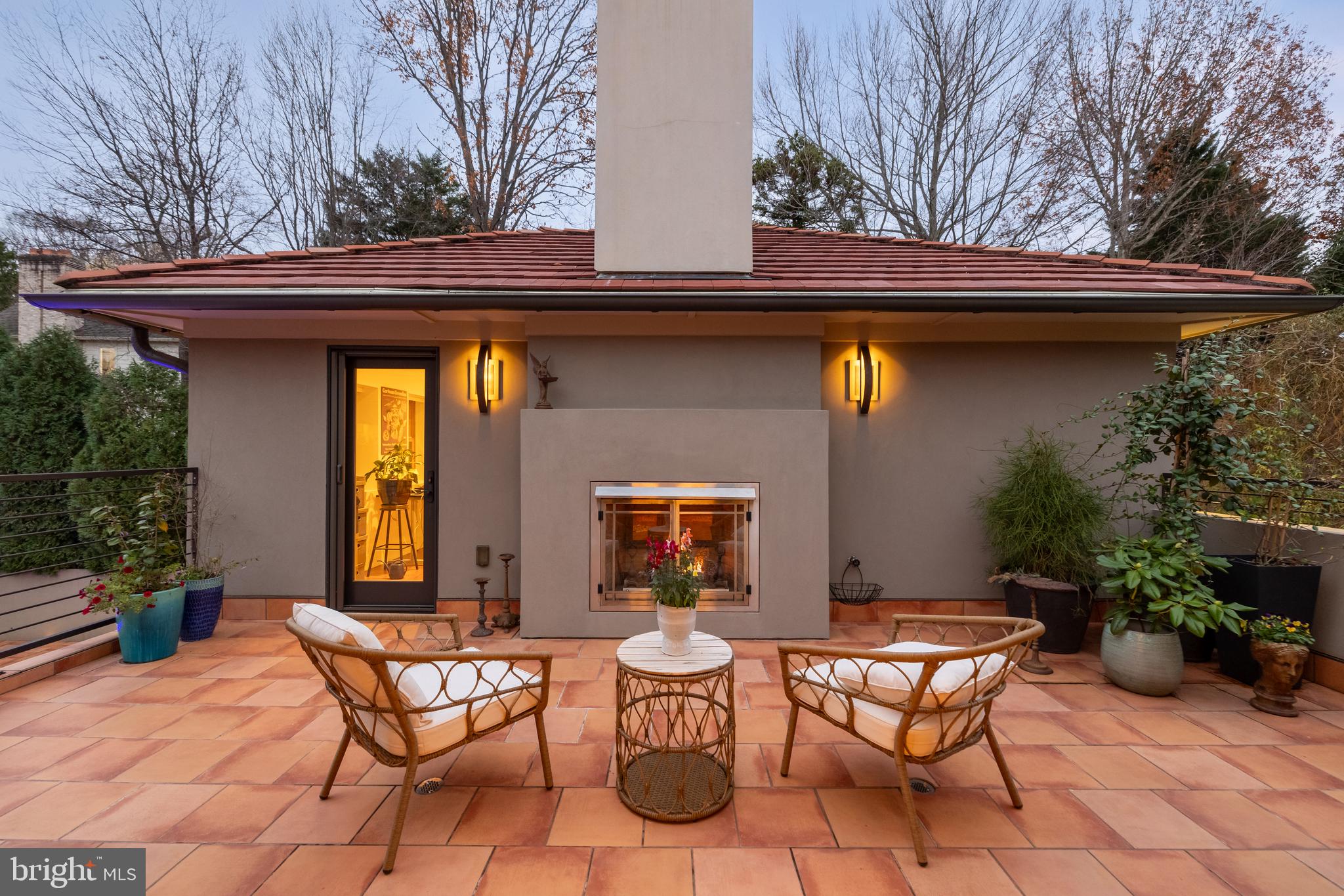 BETHESDA OUTSIDE - Residential