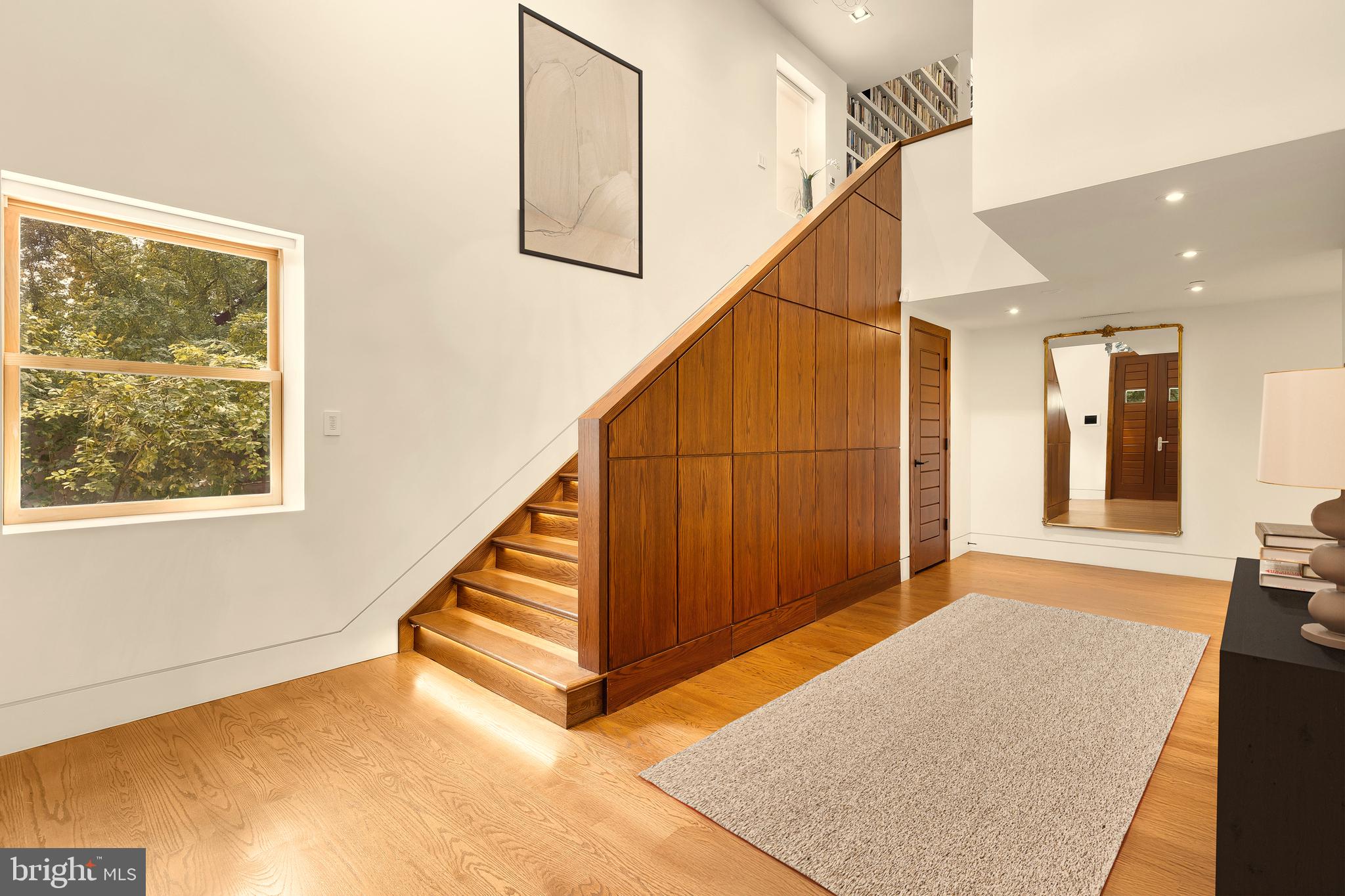 7605 ARNET LANE