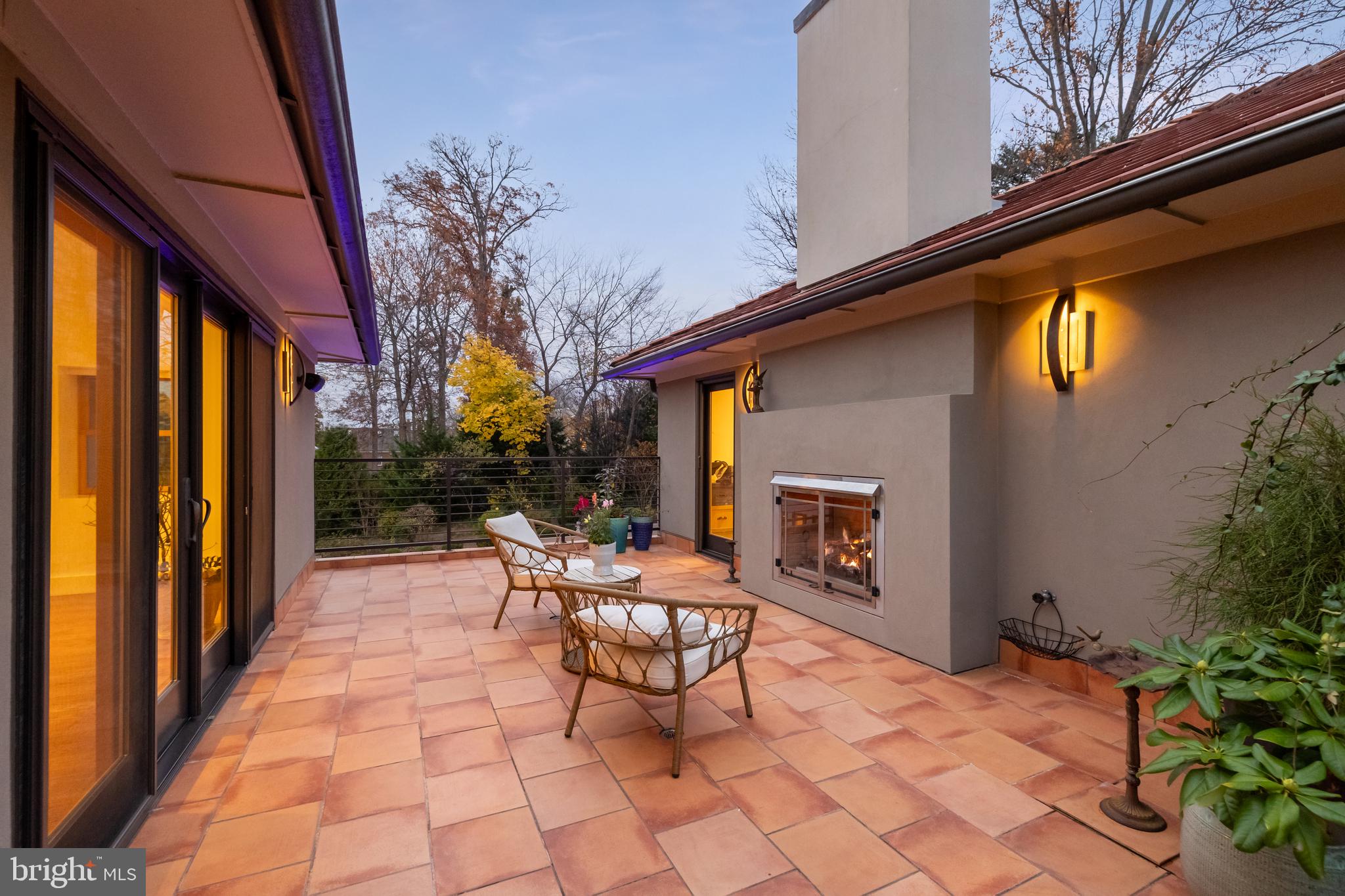 BETHESDA OUTSIDE - Residential