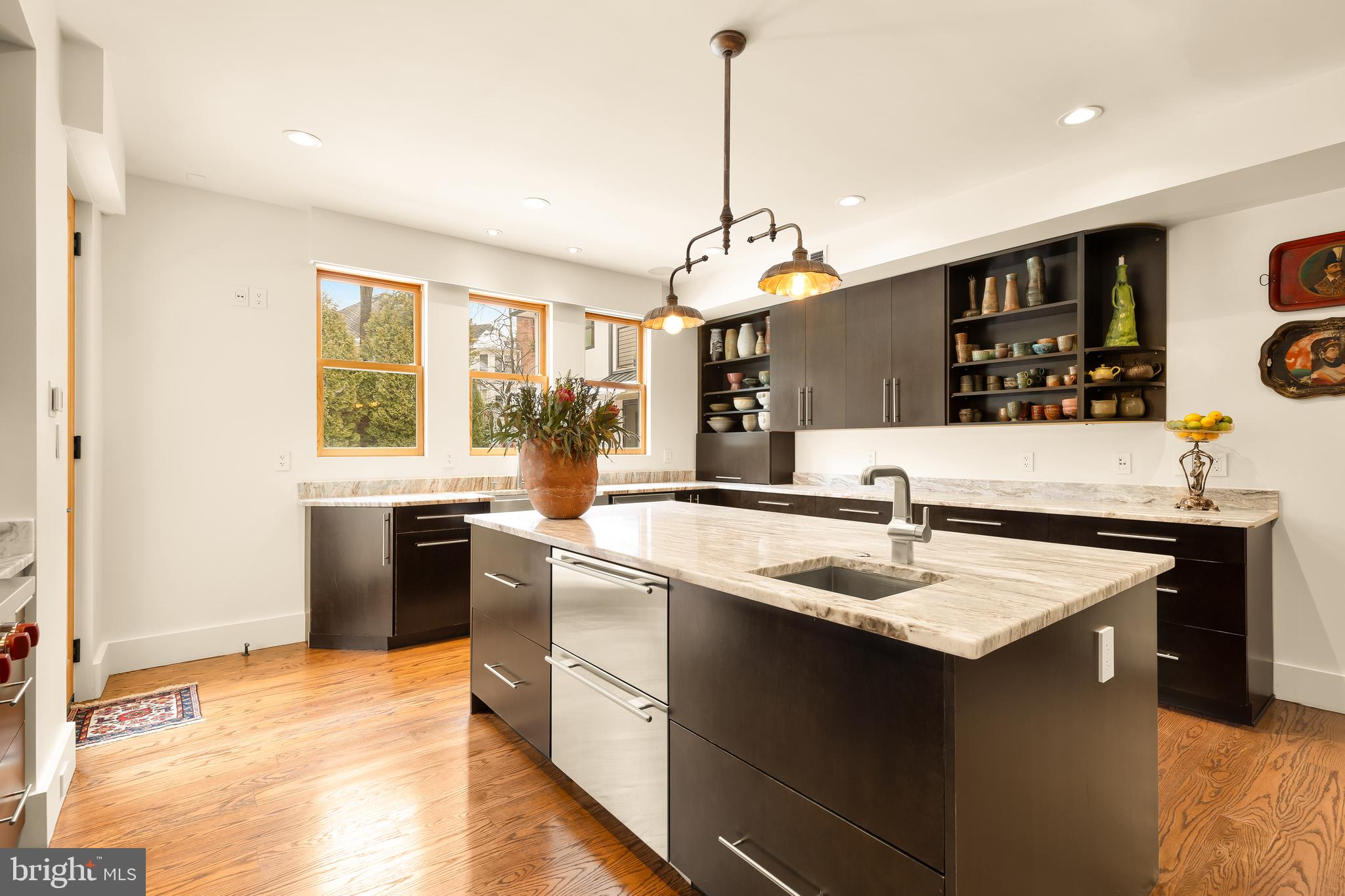 BETHESDA OUTSIDE - Residential