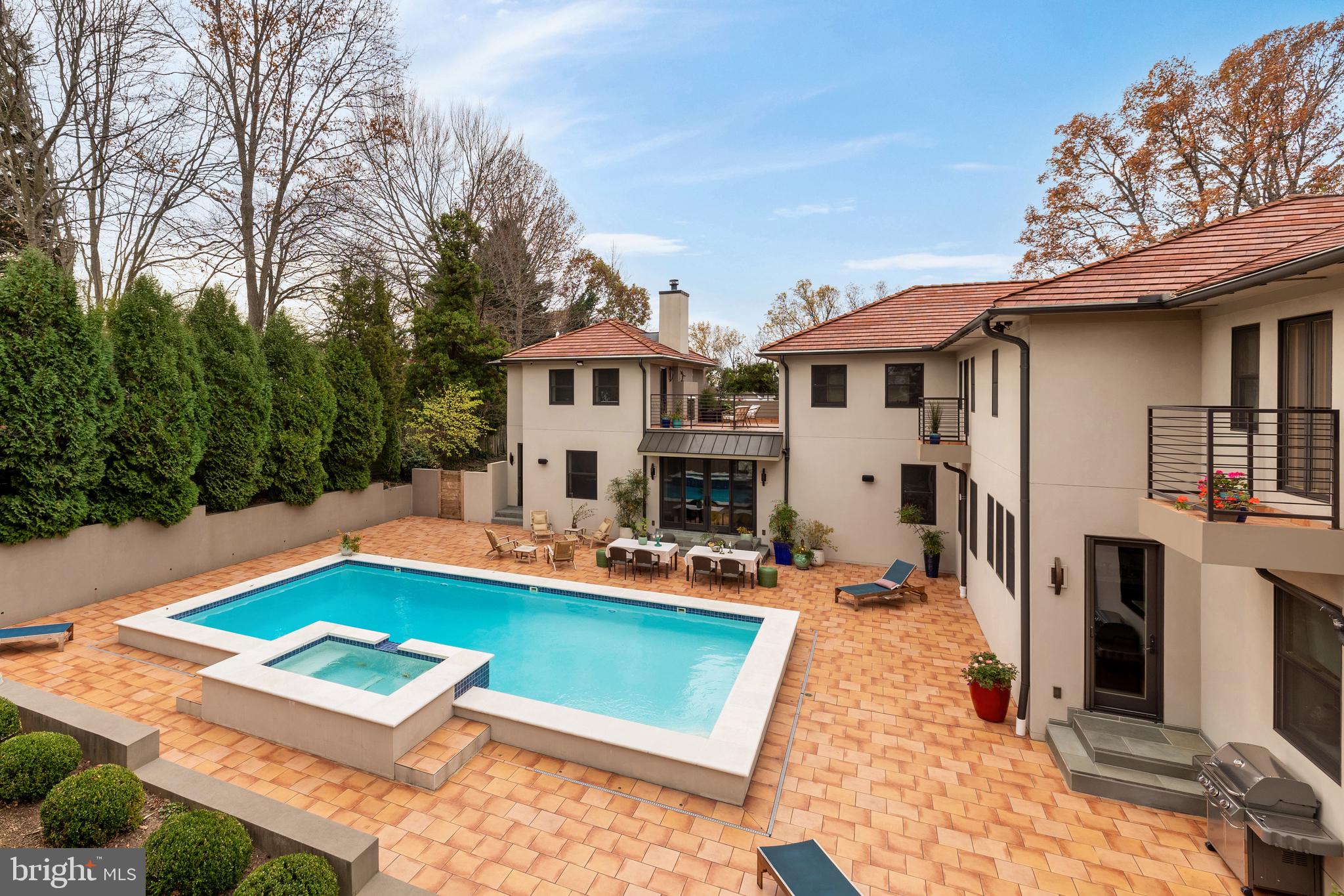 BETHESDA OUTSIDE - Residential