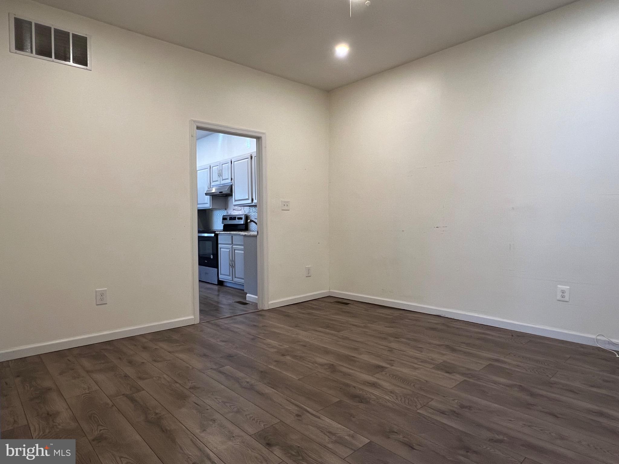 GRAYS FERRY - Residential Lease