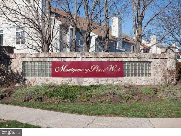 2707 MARYANNES COURT 2707