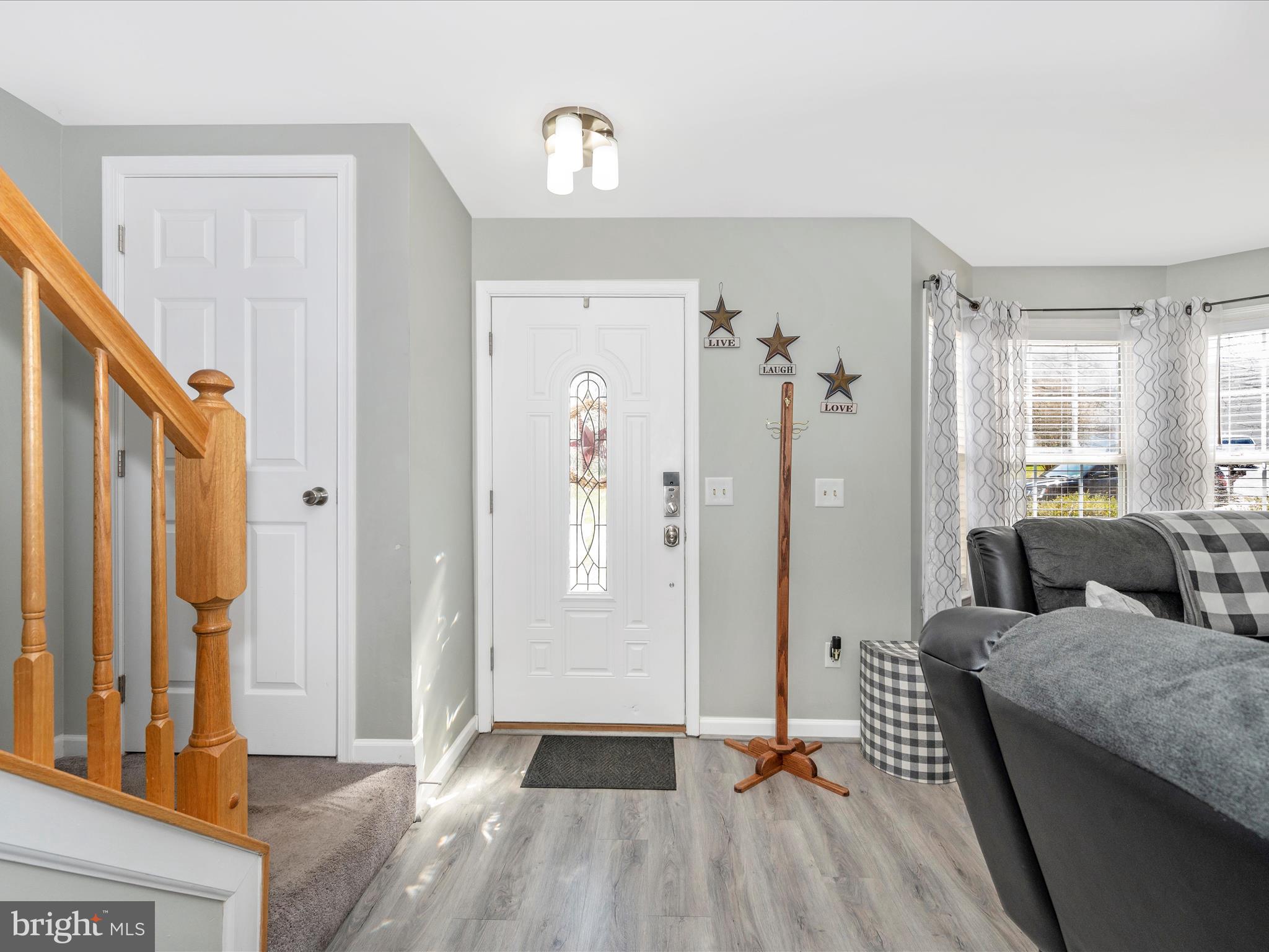 LAUREL RIDGE - Residential