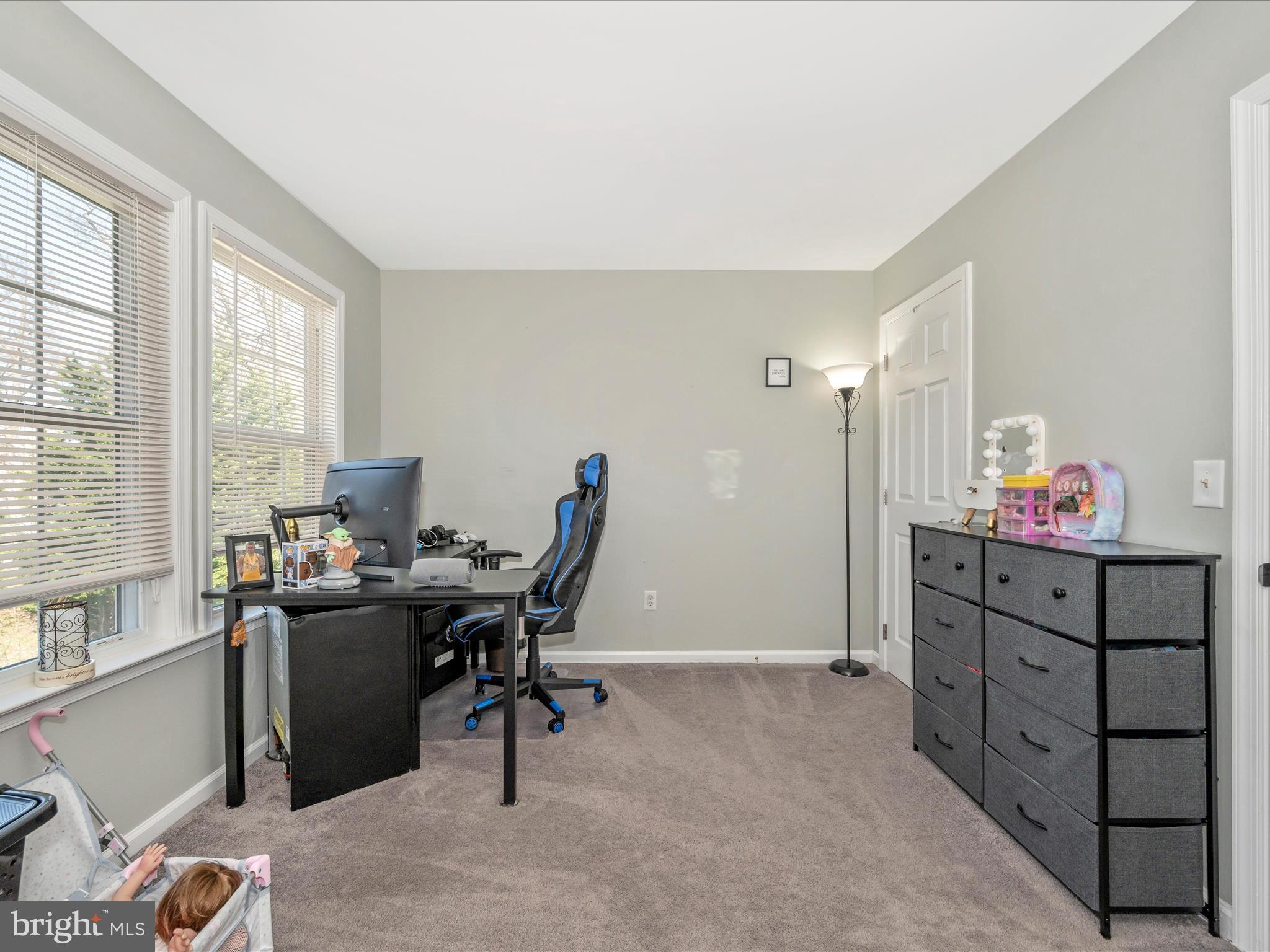 LAUREL RIDGE - Residential