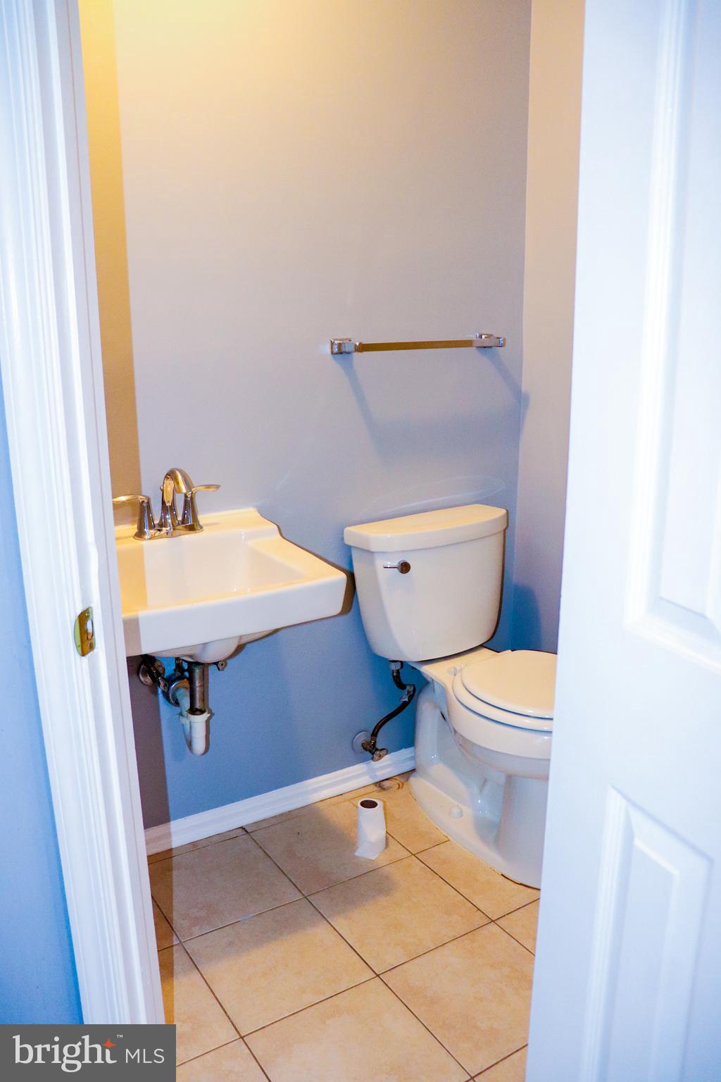 WHISKEY BOTTOM - Residential