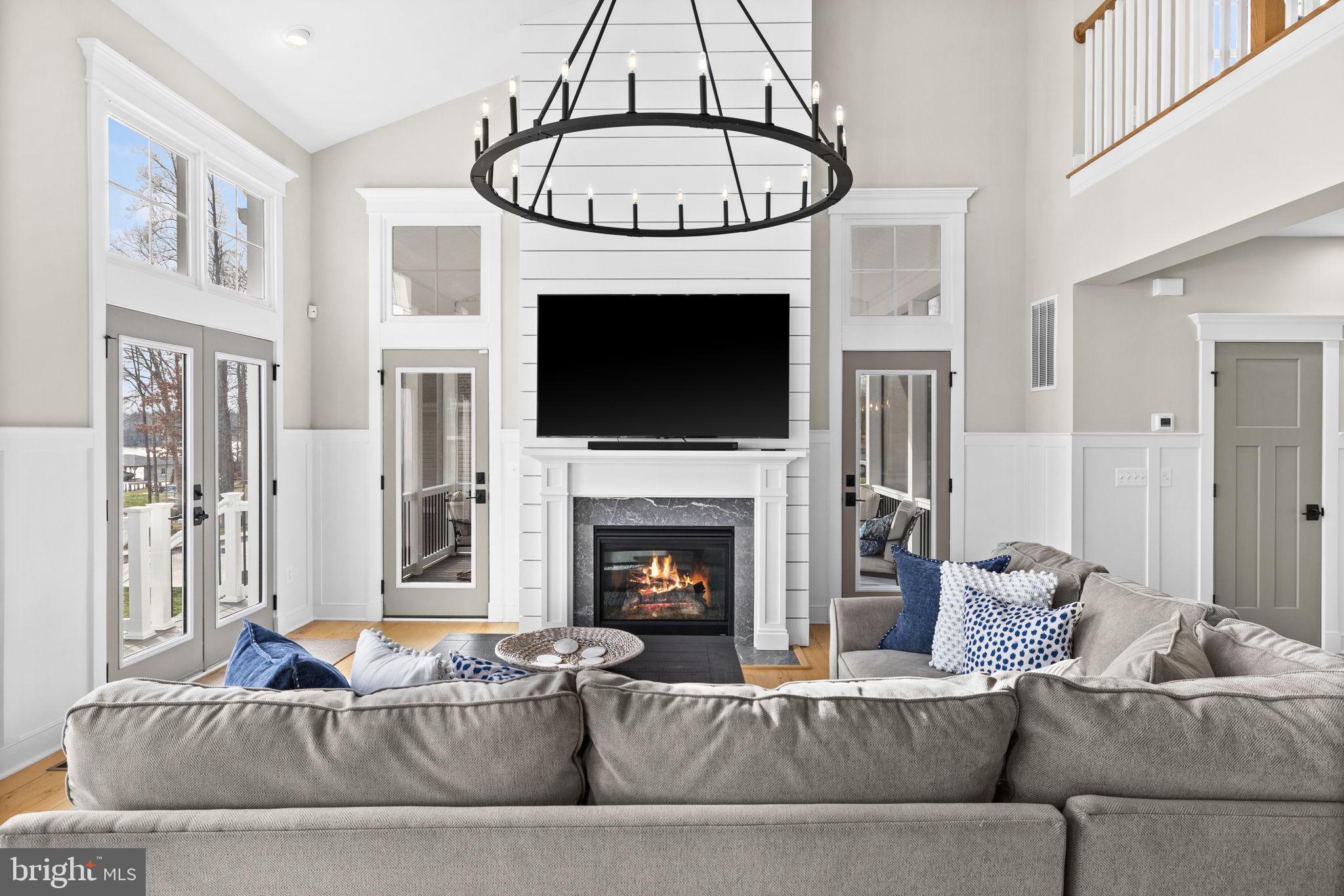 ELK CREEK LANDING - Residential