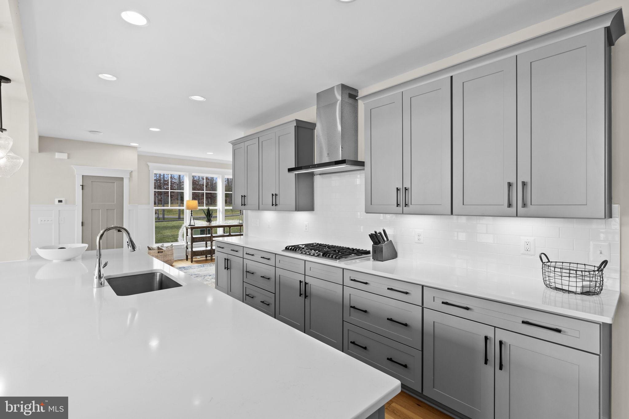 ELK CREEK LANDING - Residential