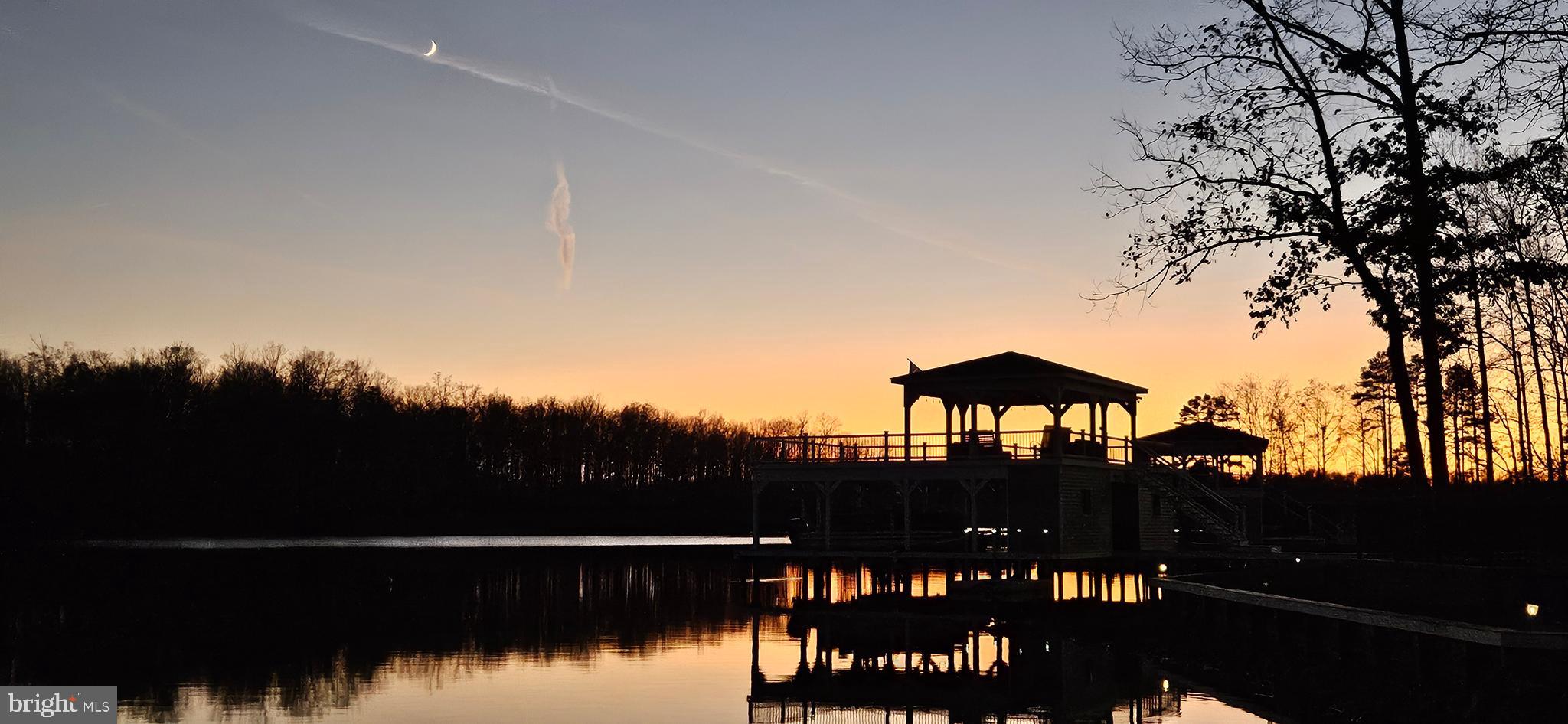 ELK CREEK LANDING - Residential