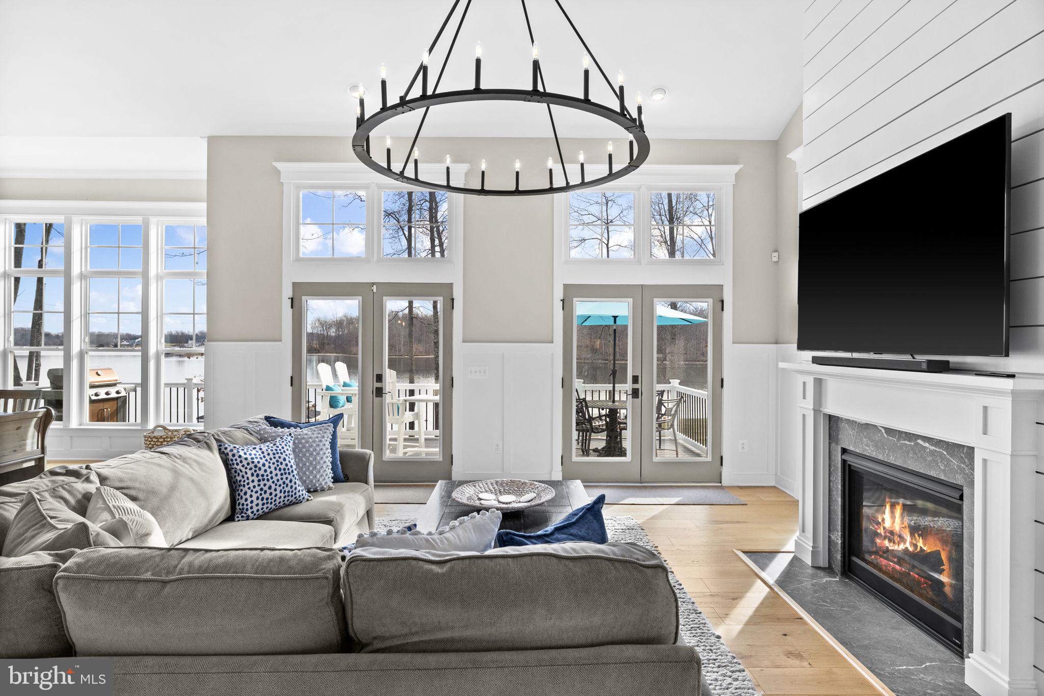 ELK CREEK LANDING - Residential