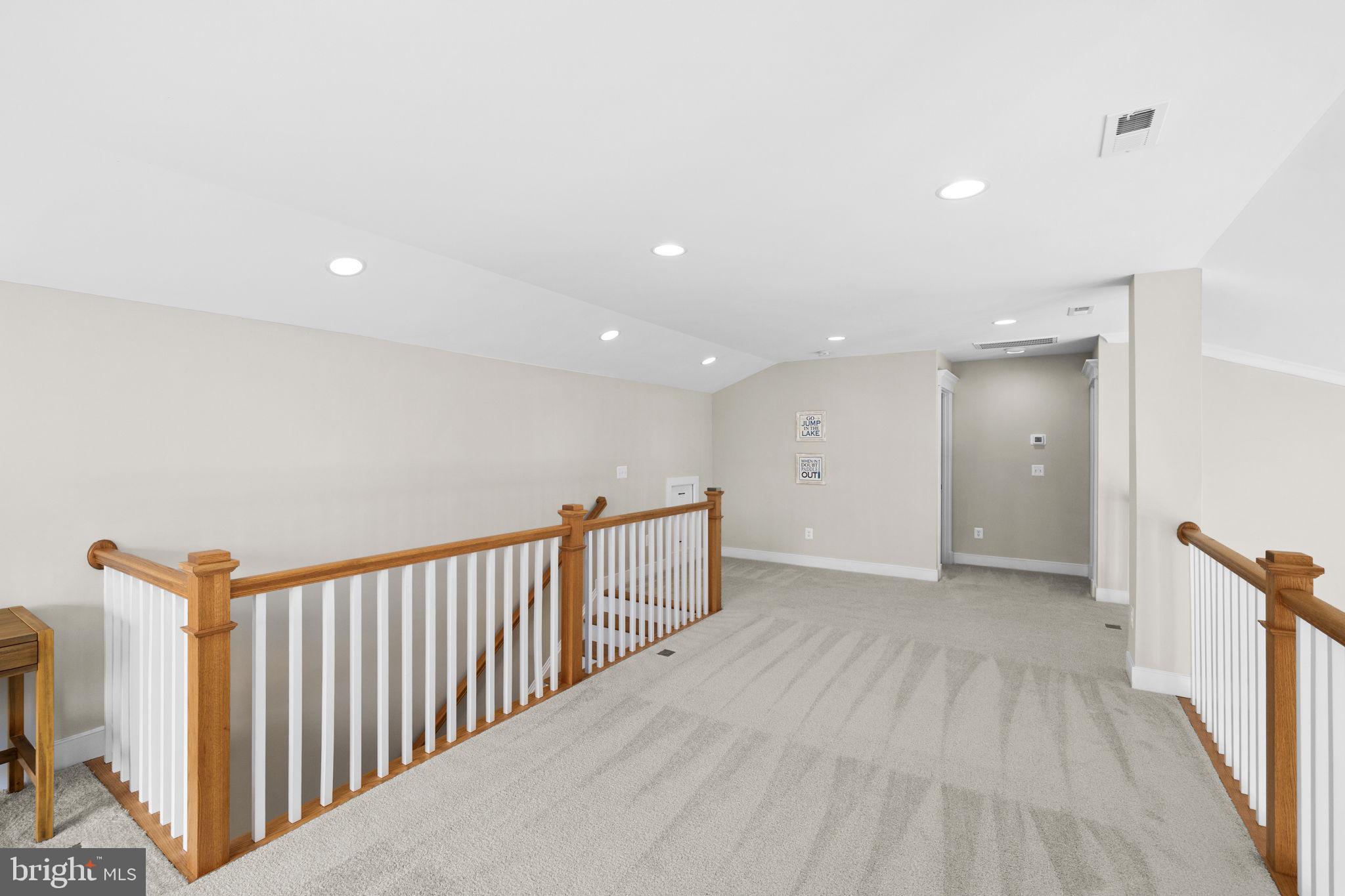 ELK CREEK LANDING - Residential