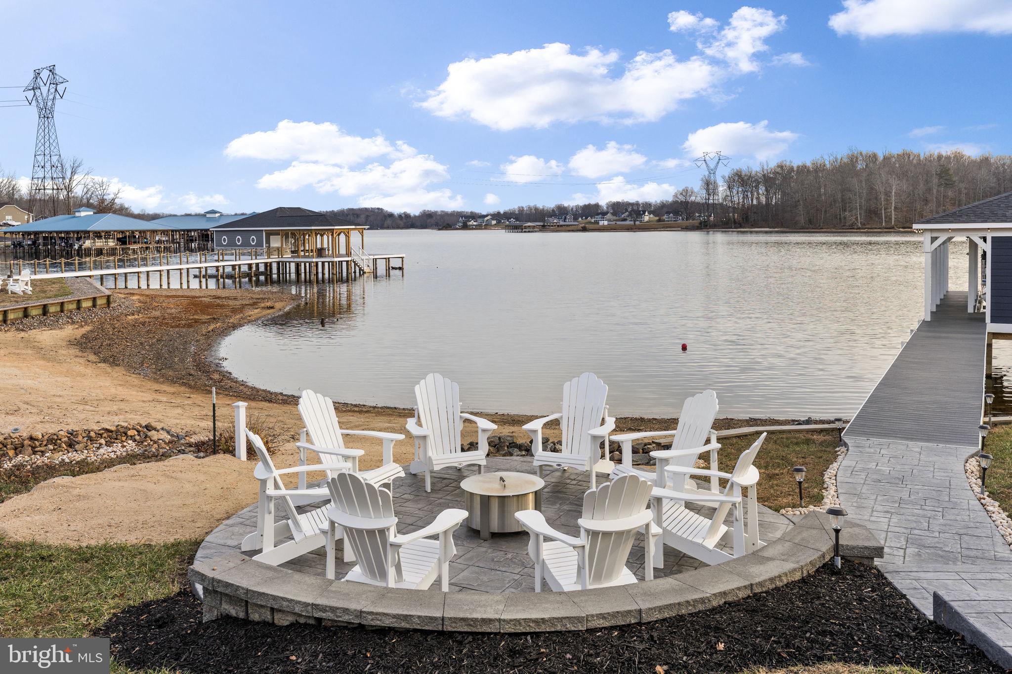 ELK CREEK LANDING - Residential