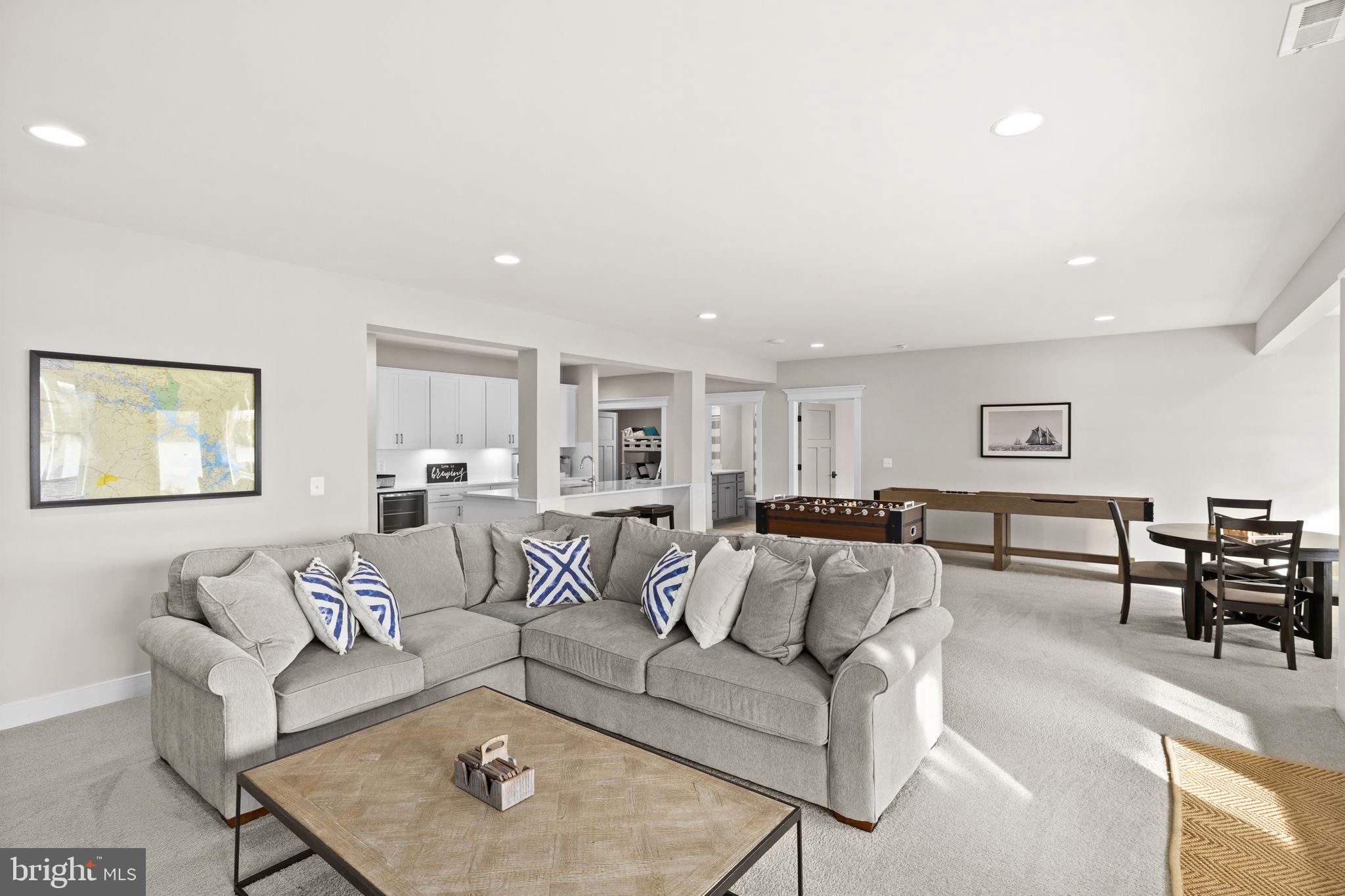 ELK CREEK LANDING - Residential