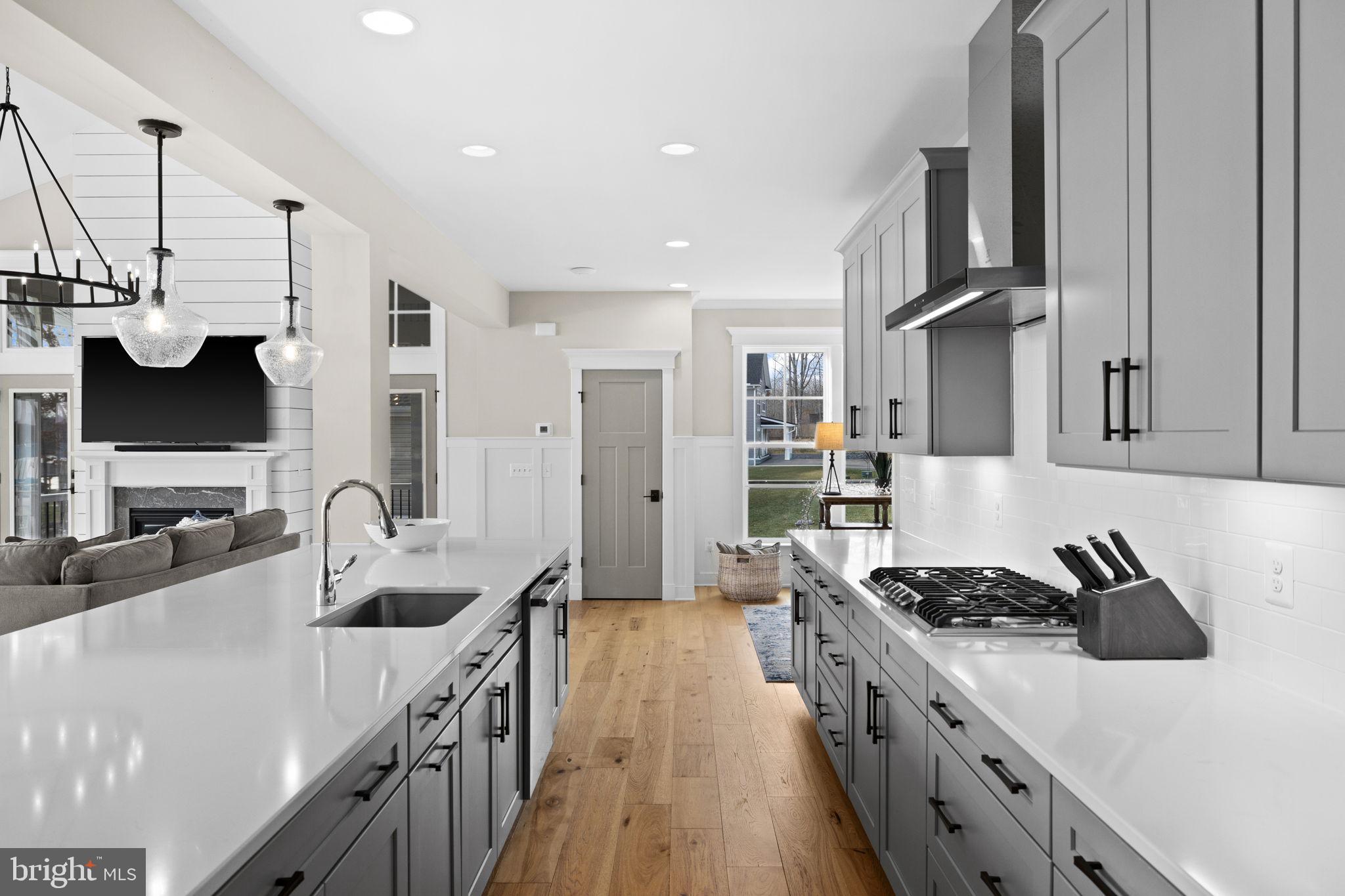 ELK CREEK LANDING - Residential