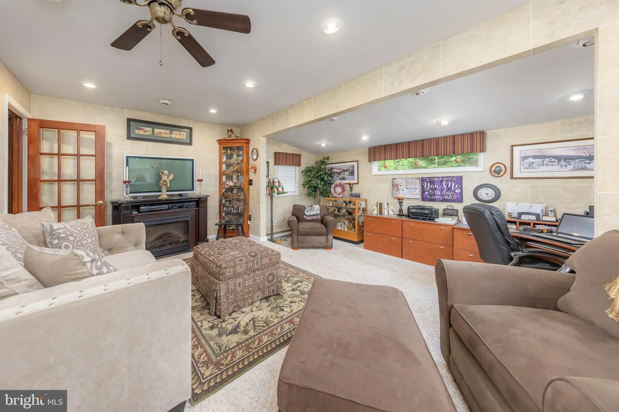 Carneys Point, New Jersey 08069, United States, 5 Bedrooms Bedrooms, ,3 BathroomsBathrooms,Residential,Active,127787