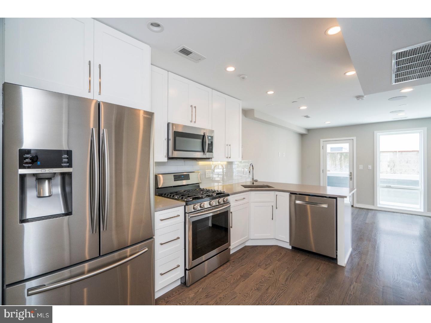 GRADUATE HOSPITAL - Residential Lease