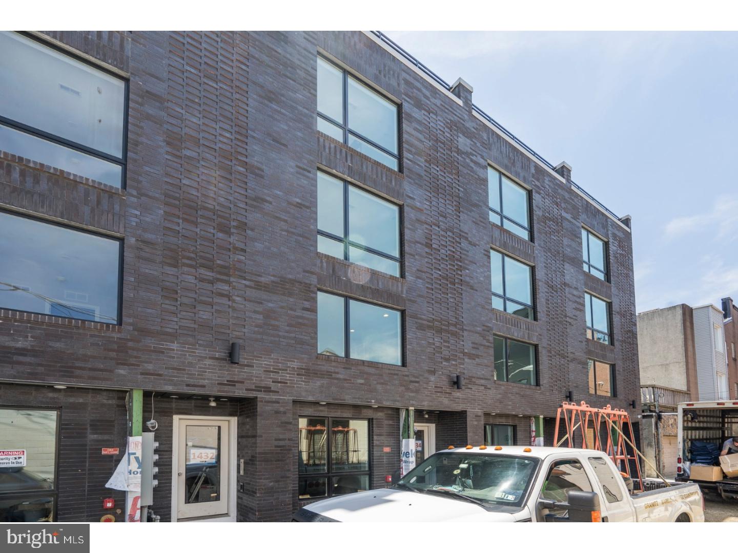 GRADUATE HOSPITAL - Residential Lease