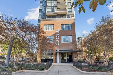 Photo of 460 New York Avenue NW #1002, WASHINGTON, DC 20001 (MLS # DCDC2231510)