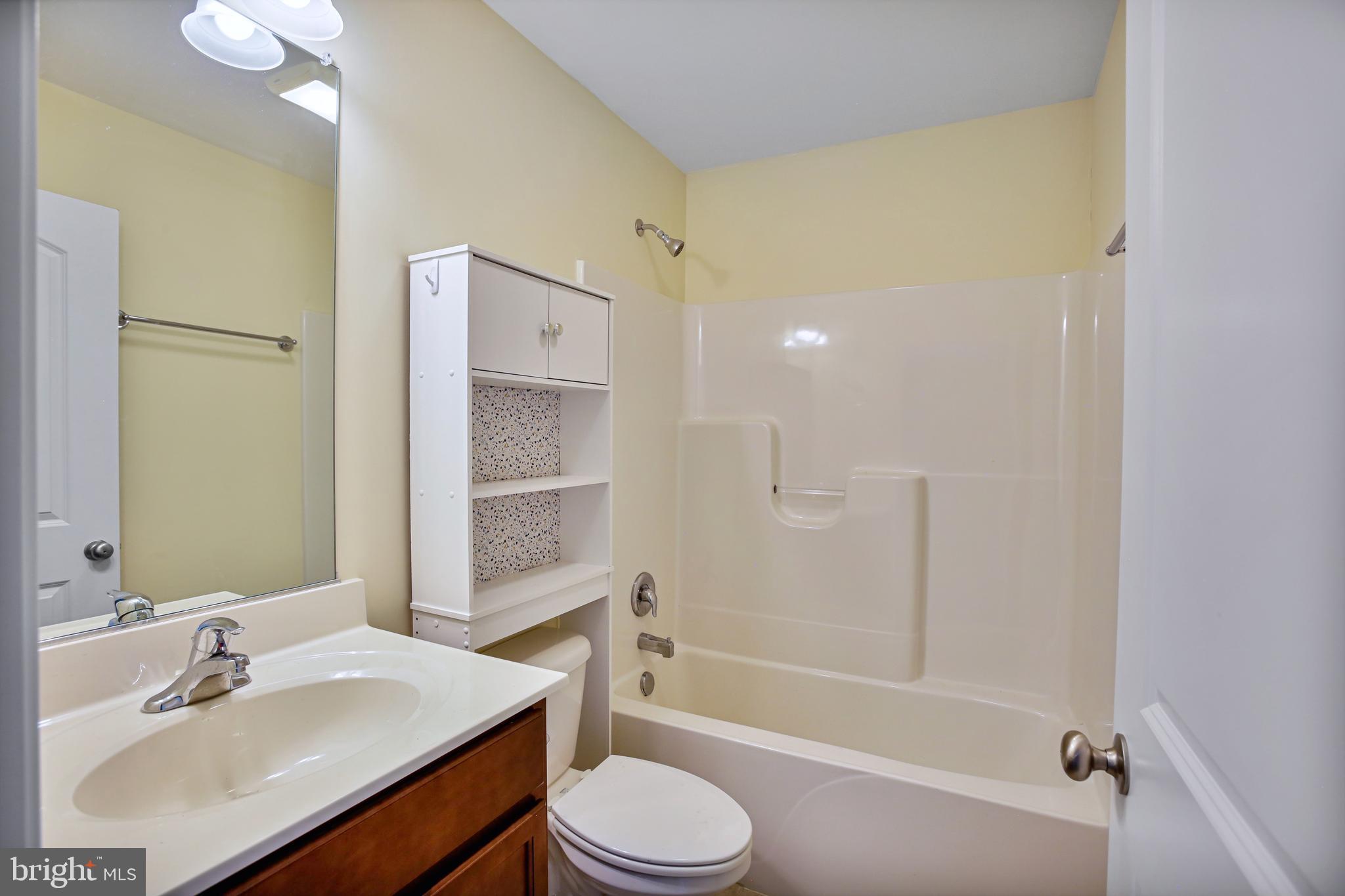 HERITAGE HILLS - Residential