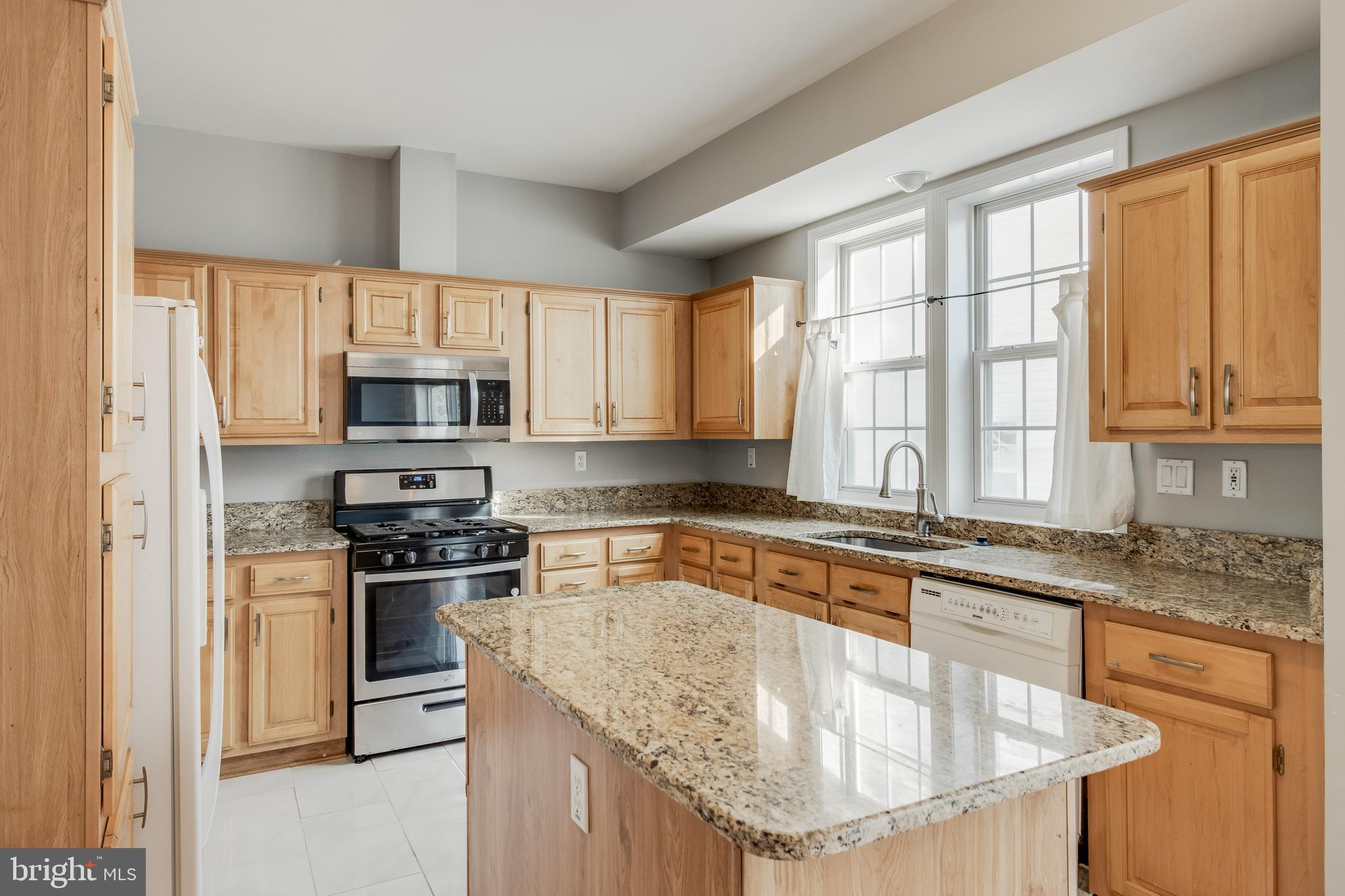 NEW COLONY VILLAGE - Residential