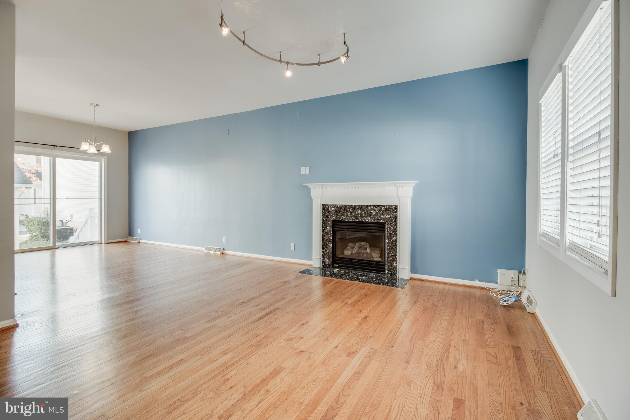 NEW COLONY VILLAGE - Residential